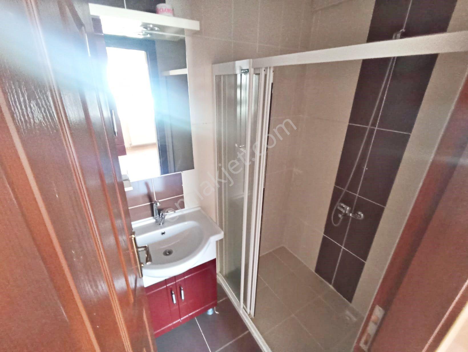 Goldtan Şehir Hastanesi Yakını Teras Balkonlu Full Yapılı Masrafsız Site'de 3+1 Daire - Görsel 25