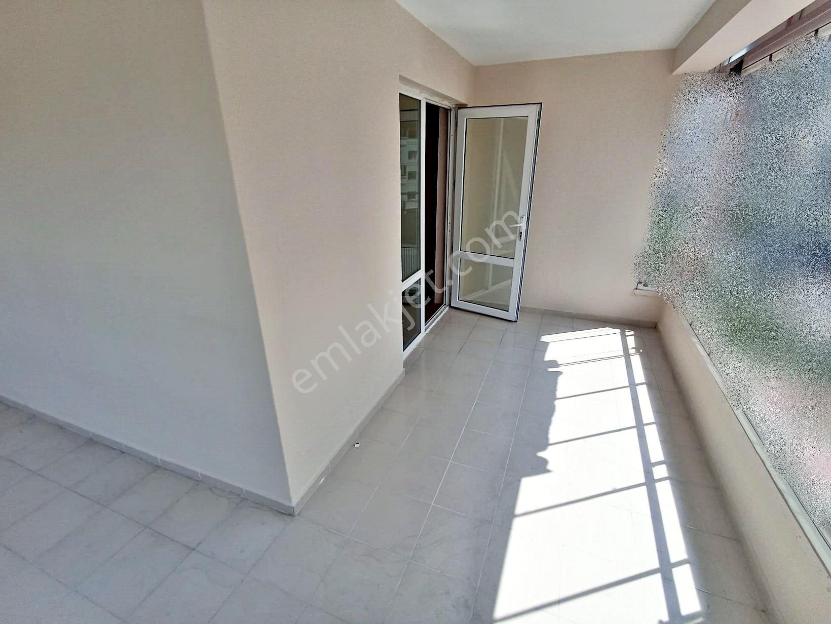 Goldtan Şehir Hastanesi Yakını Teras Balkonlu Full Yapılı Masrafsız Site'de 3+1 Daire - Görsel 27