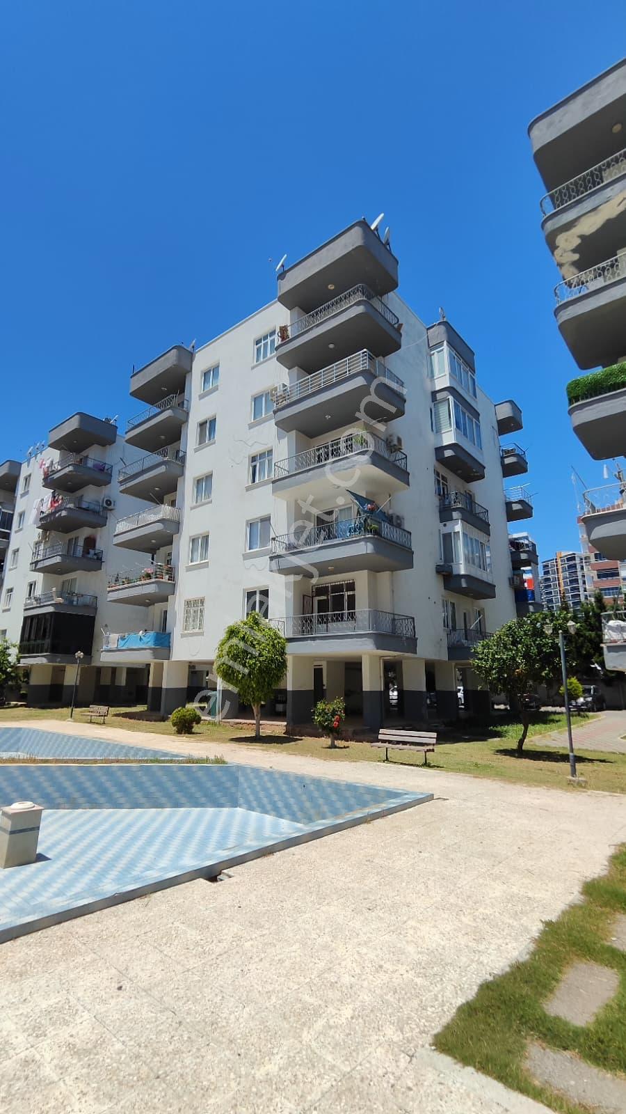 Kalabalık Ailelere Ferah Yaşam! Bağımsız Mutfaklı Kiralık 3+1 Ev - Görsel 33