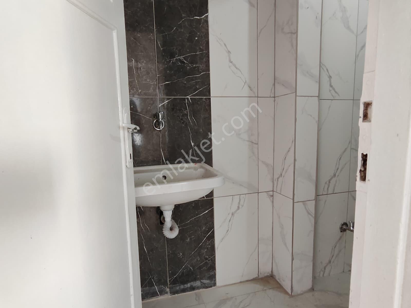 Kalabalık Ailelere Ferah Yaşam! Bağımsız Mutfaklı Kiralık 3+1 Ev - Görsel 44
