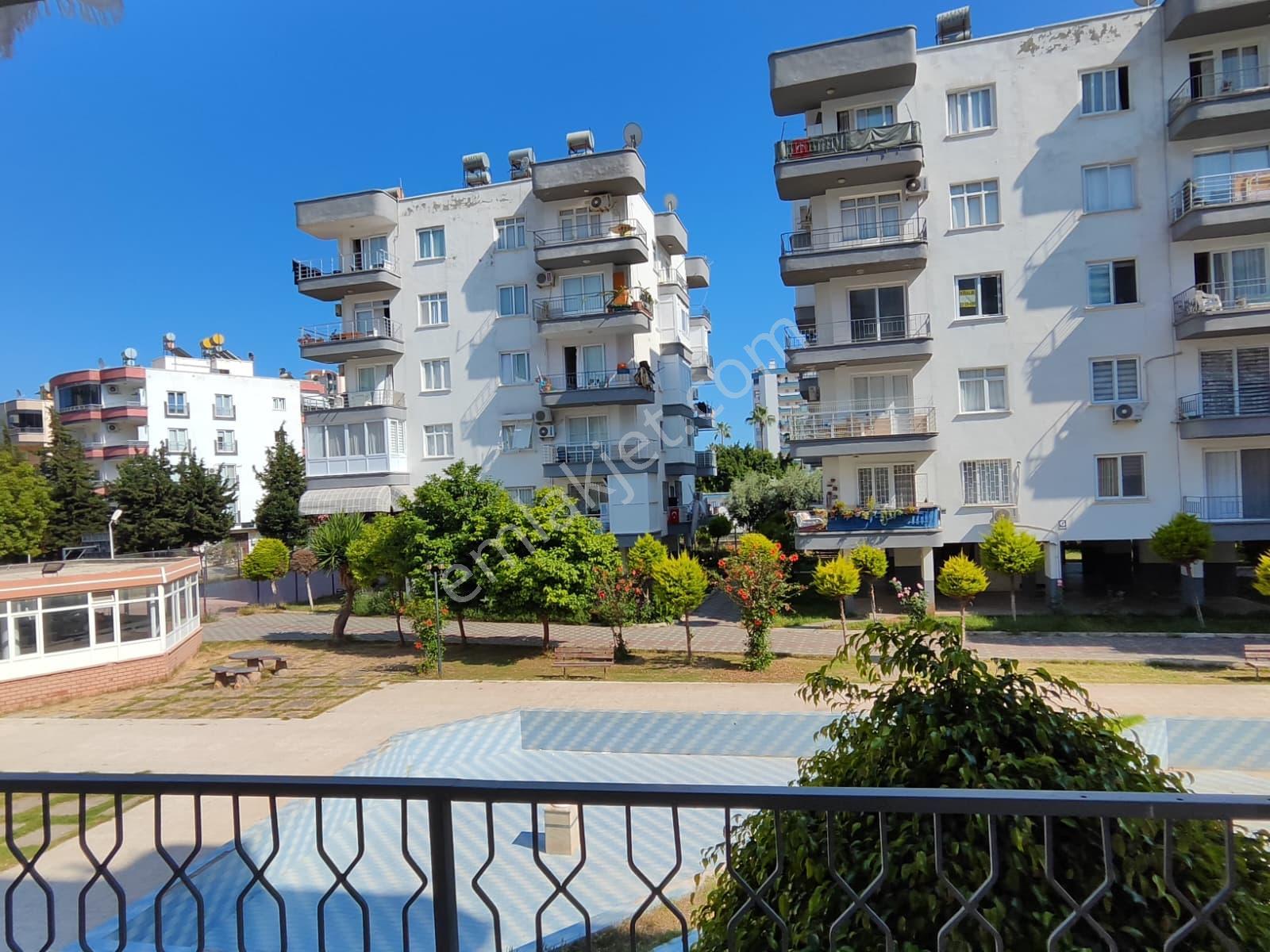 Kalabalık Ailelere Ferah Yaşam! Bağımsız Mutfaklı Kiralık 3+1 Ev - Görsel 51