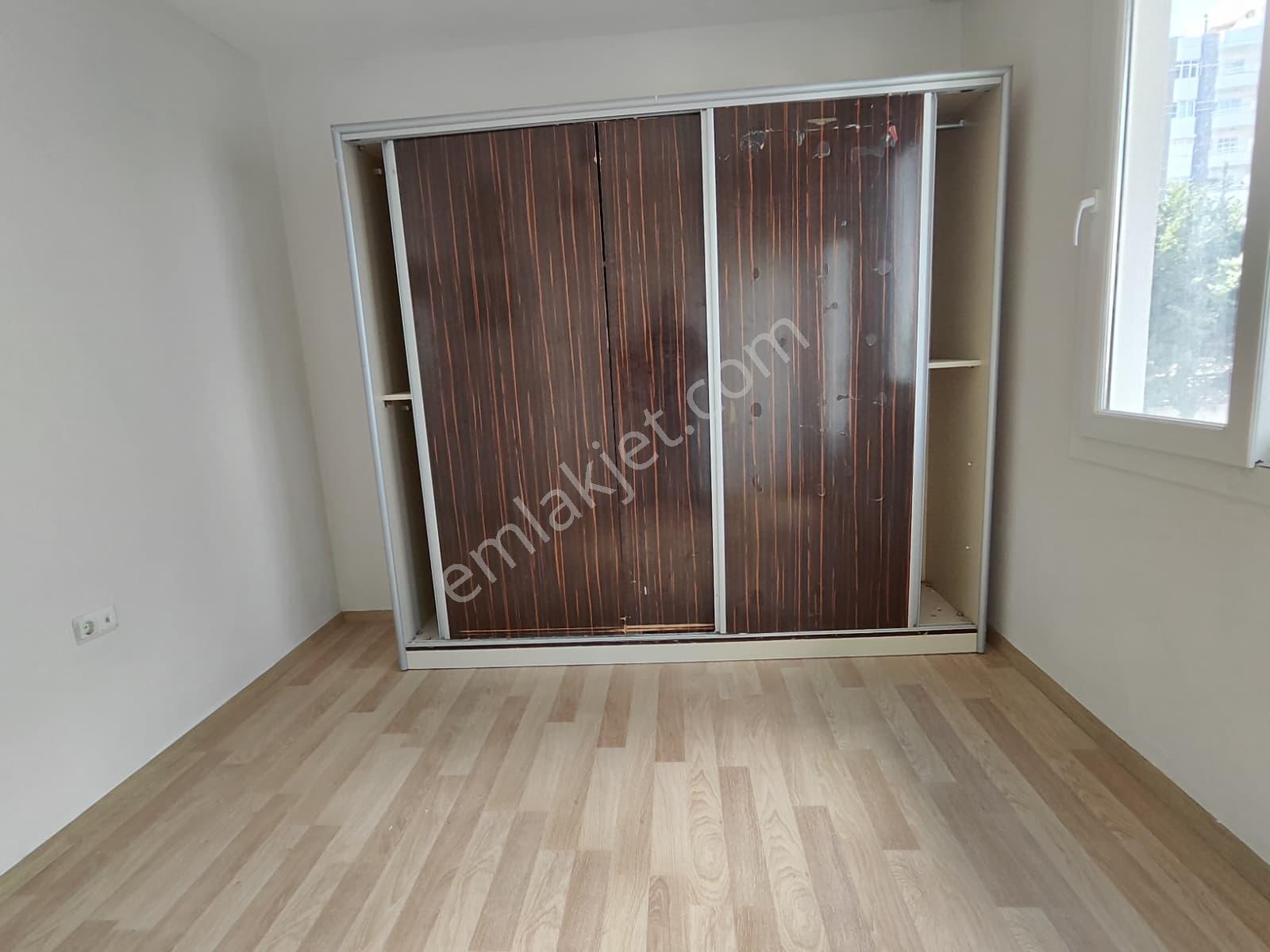 Kalabalık Ailelere Ferah Yaşam! Bağımsız Mutfaklı Kiralık 3+1 Ev - Görsel 45