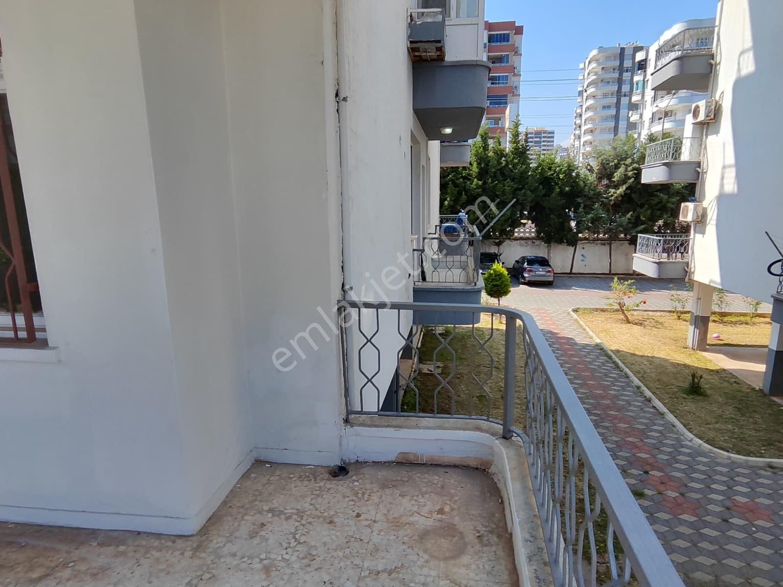 Kalabalık Ailelere Ferah Yaşam! Bağımsız Mutfaklı Kiralık 3+1 Ev - Görsel 40