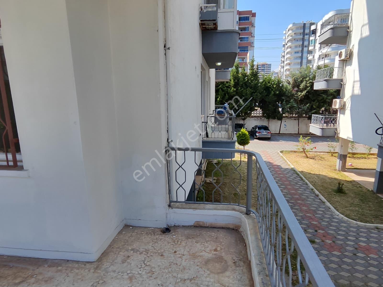 Kalabalık Ailelere Ferah Yaşam! Bağımsız Mutfaklı Kiralık 3+1 Ev - Görsel 16