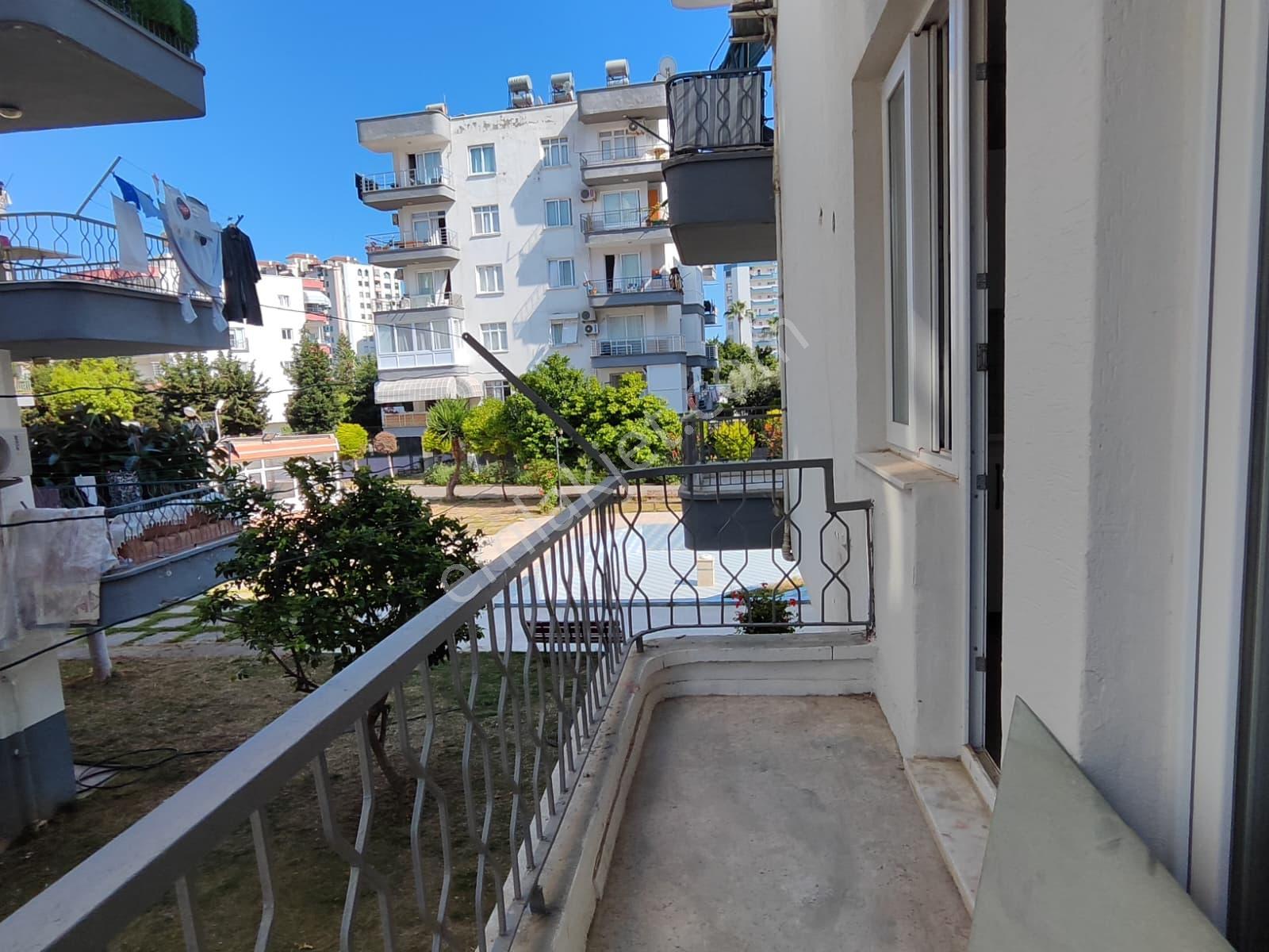 Kalabalık Ailelere Ferah Yaşam! Bağımsız Mutfaklı Kiralık 3+1 Ev - Görsel 36