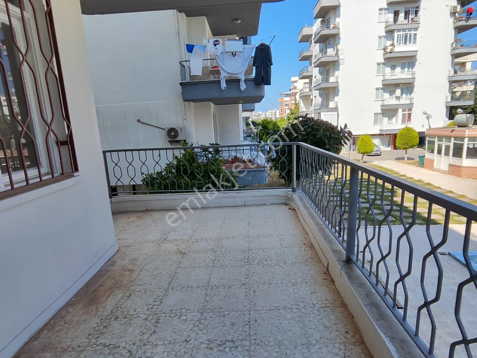 Kalabalık Ailelere Ferah Yaşam! Bağımsız Mutfaklı Kiralık 3+1 Ev - Görsel 41