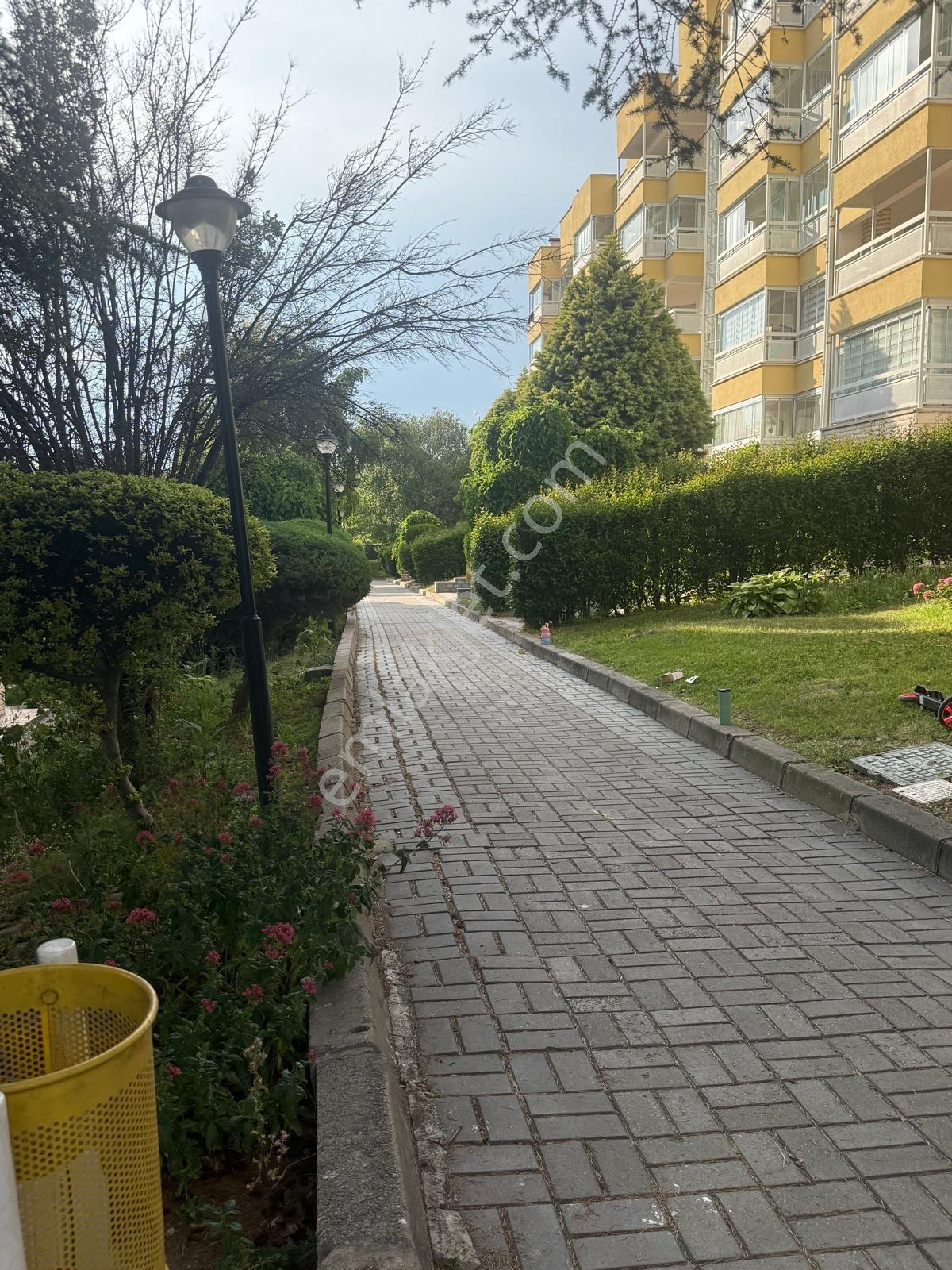 Eryaman Efor'dan Merkezi Konumda Kombili 3+1 Satılık Daire - Görsel 32