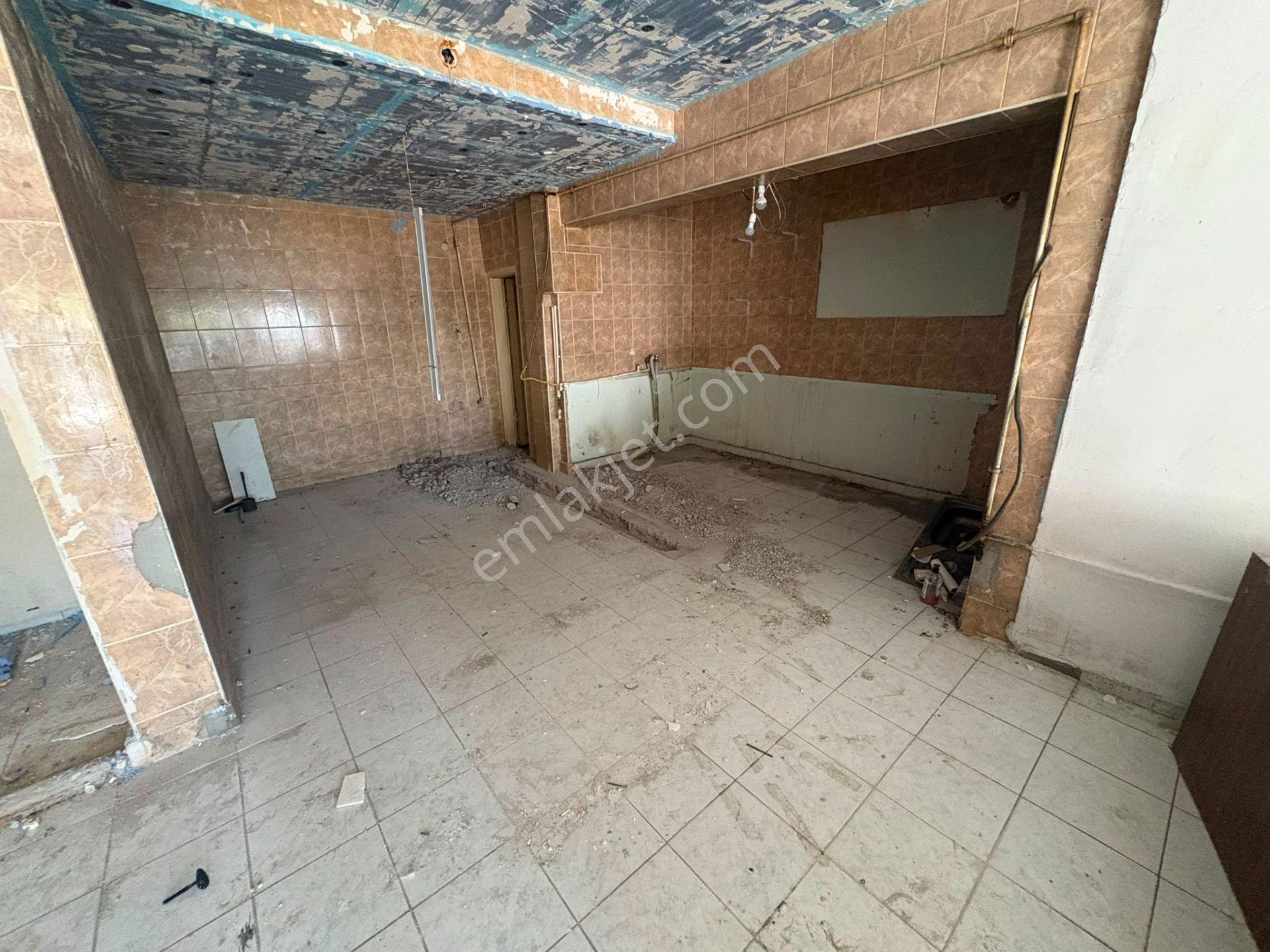 Mühendisler Sokakta 90m2 Her İşe Uygun Geniş Kiralık Dükkan - Görsel 15
