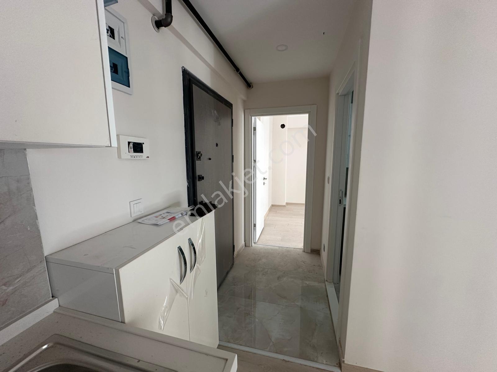 Karşıyaka Bahçelievler'de Sıfır 1+1 Satılık Daire - Görsel 6