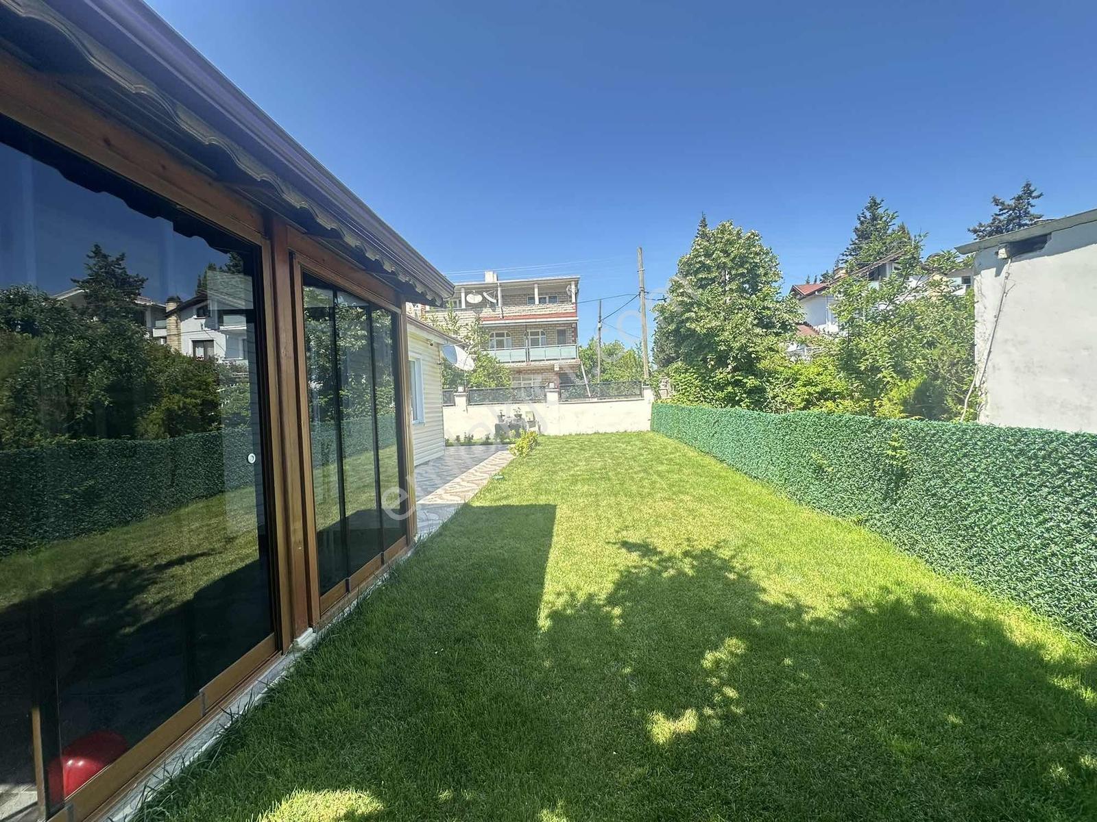 Megeden Yeğen 1 Sitesinin İçinde Tek Katlı Villa - Görsel 3