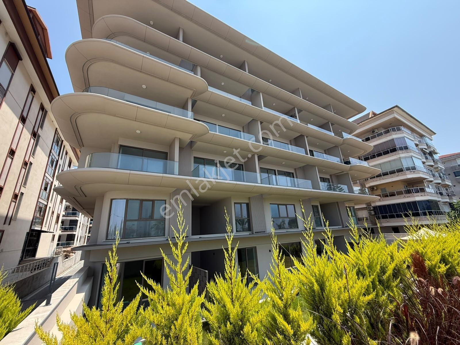Alanya Kestel'de Denize Sıfır Panoramik Manzaralı 1+1 - Görsel 28