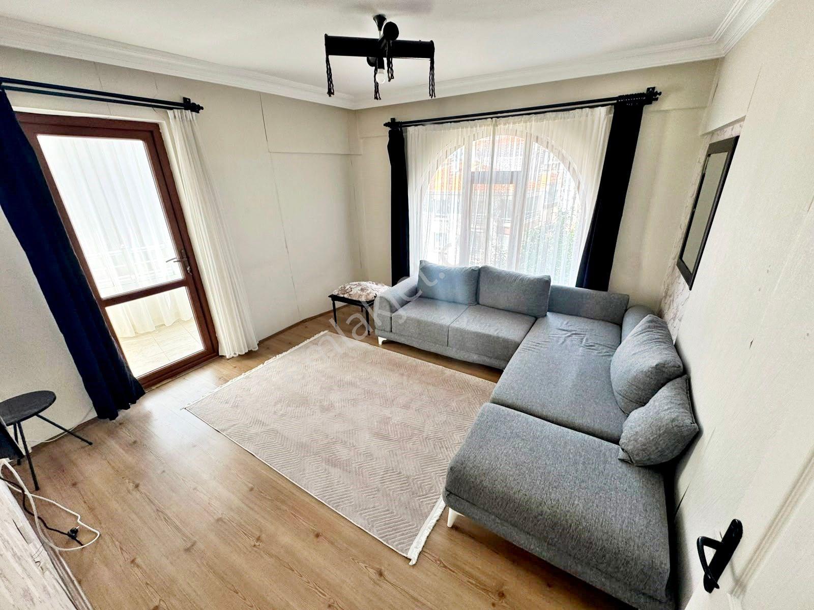 Goldtan Ayvalı Özlem Caddesi Üzeri Lüks Full Eşyalı Kiralık 3+1 Daire - Görsel 6