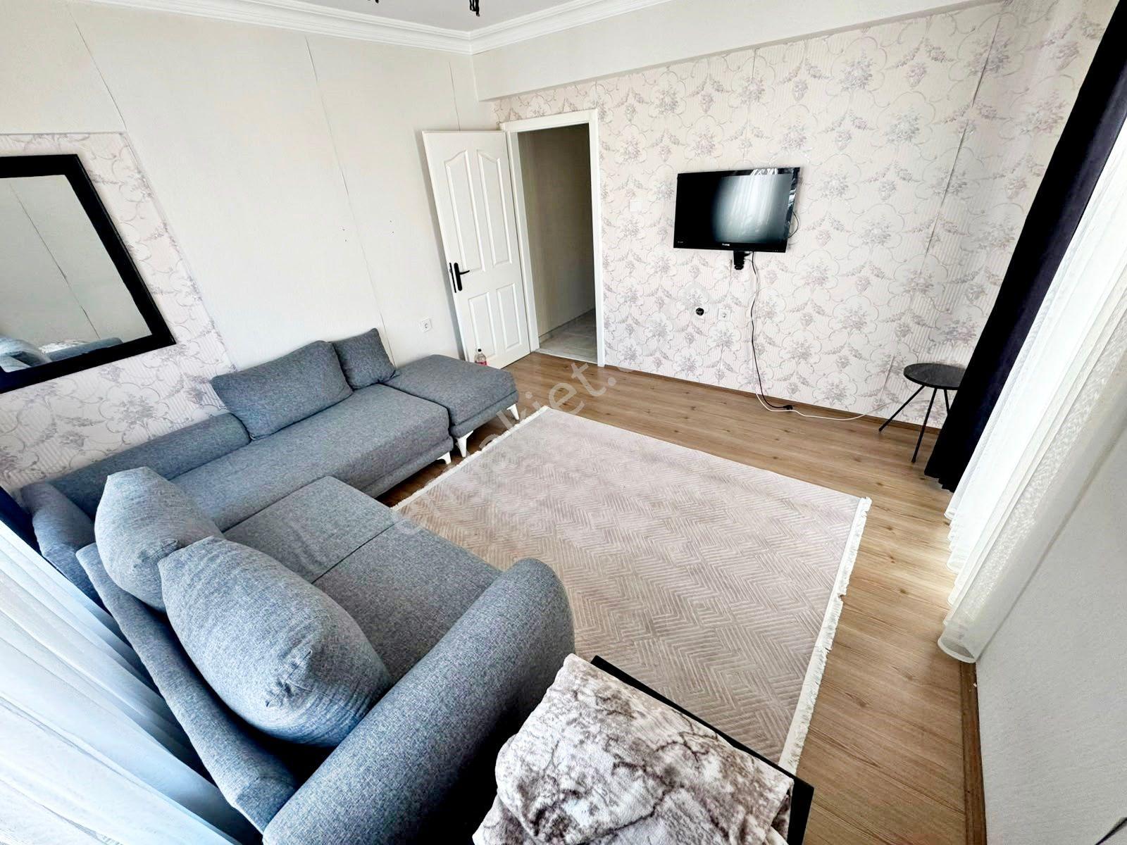 Goldtan Ayvalı Özlem Caddesi Üzeri Lüks Full Eşyalı Kiralık 3+1 Daire - Görsel 2
