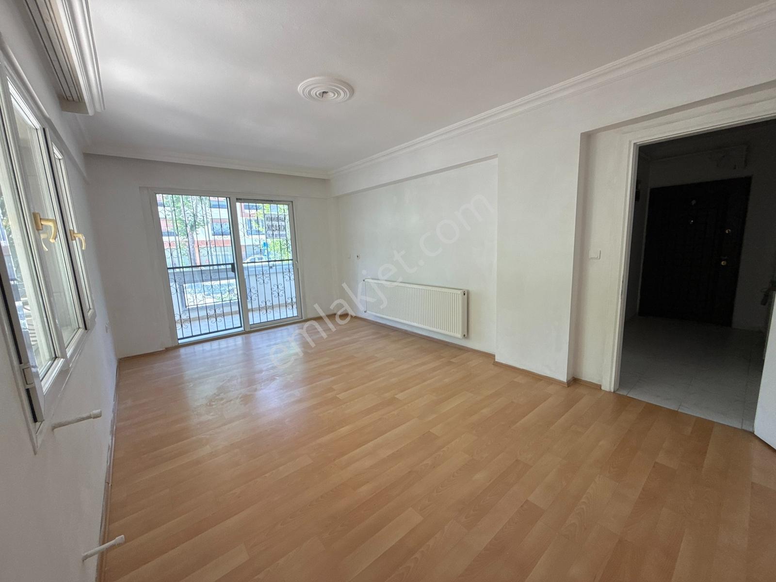 Derin Emlaktan İbni Melek Mahallesinde Geniş 3+1 Kiralık Daire - Görsel 13