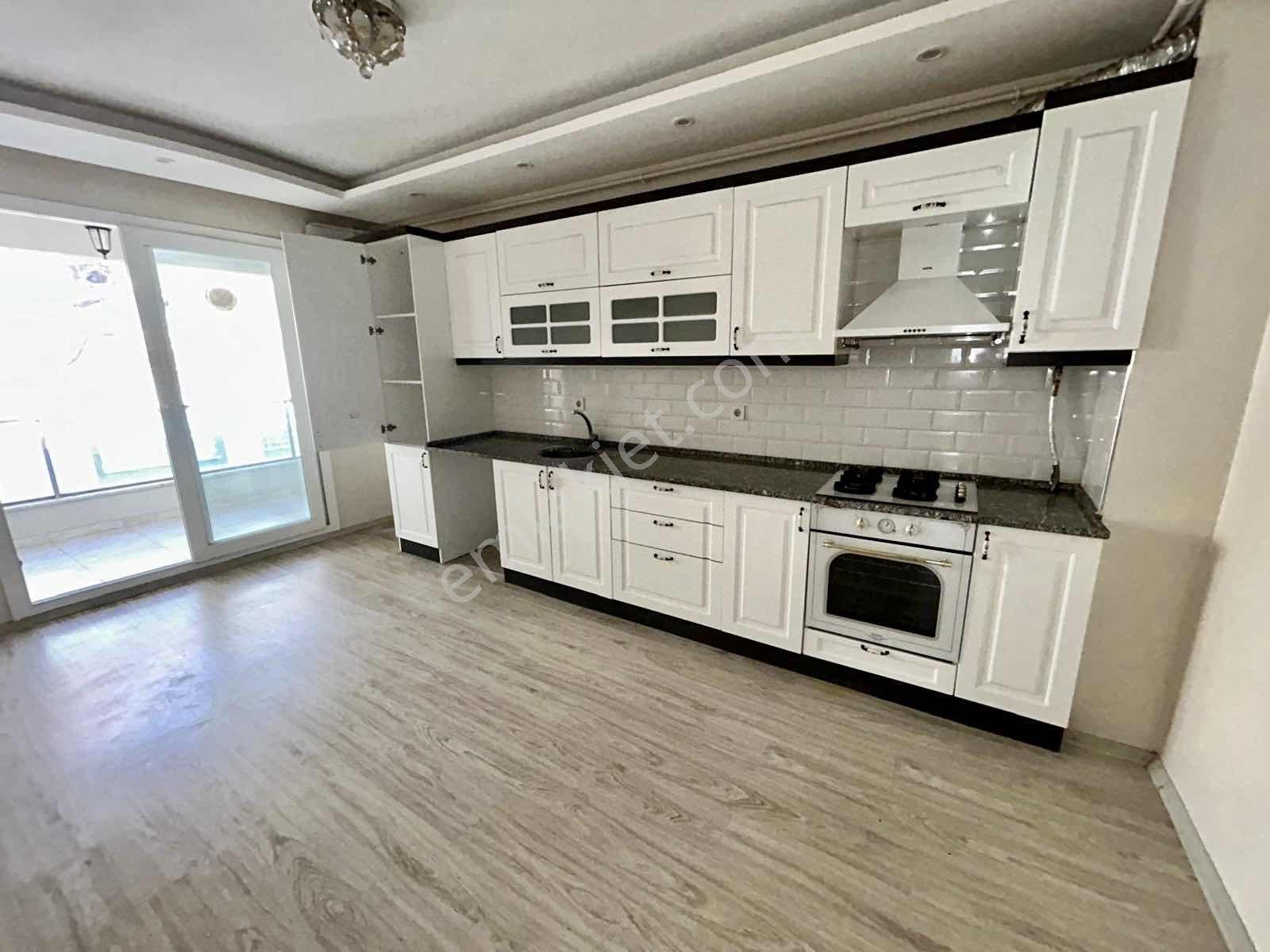 Emlak Center'dan Muradiye Mah Satılık 2+1 Kapalı Mutfaklı Daire - Görsel 13