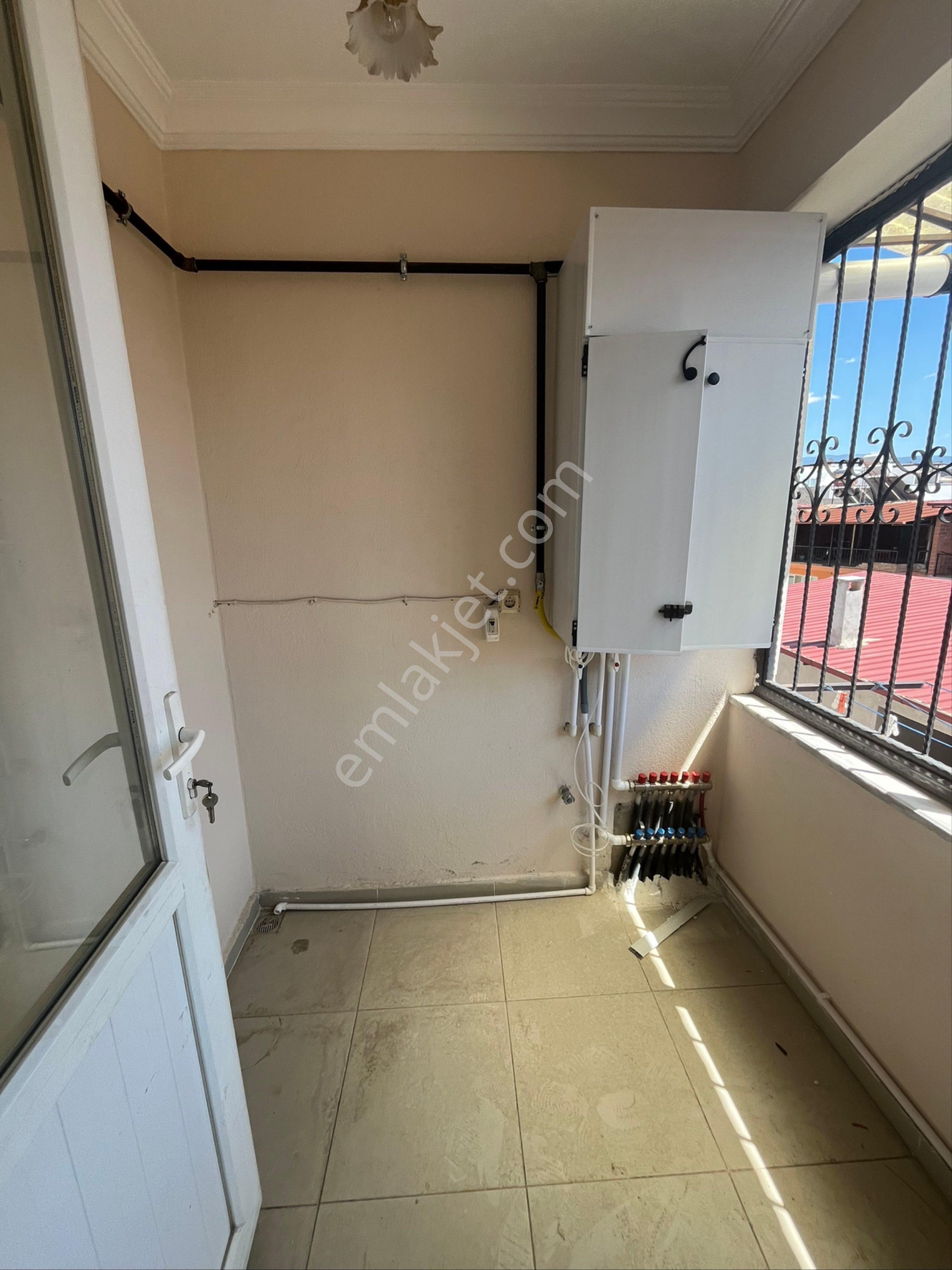 Miray Emlaktan Yeşilmahallede Doğalgazlı Kiralık 2+1 Daire - Görsel 18