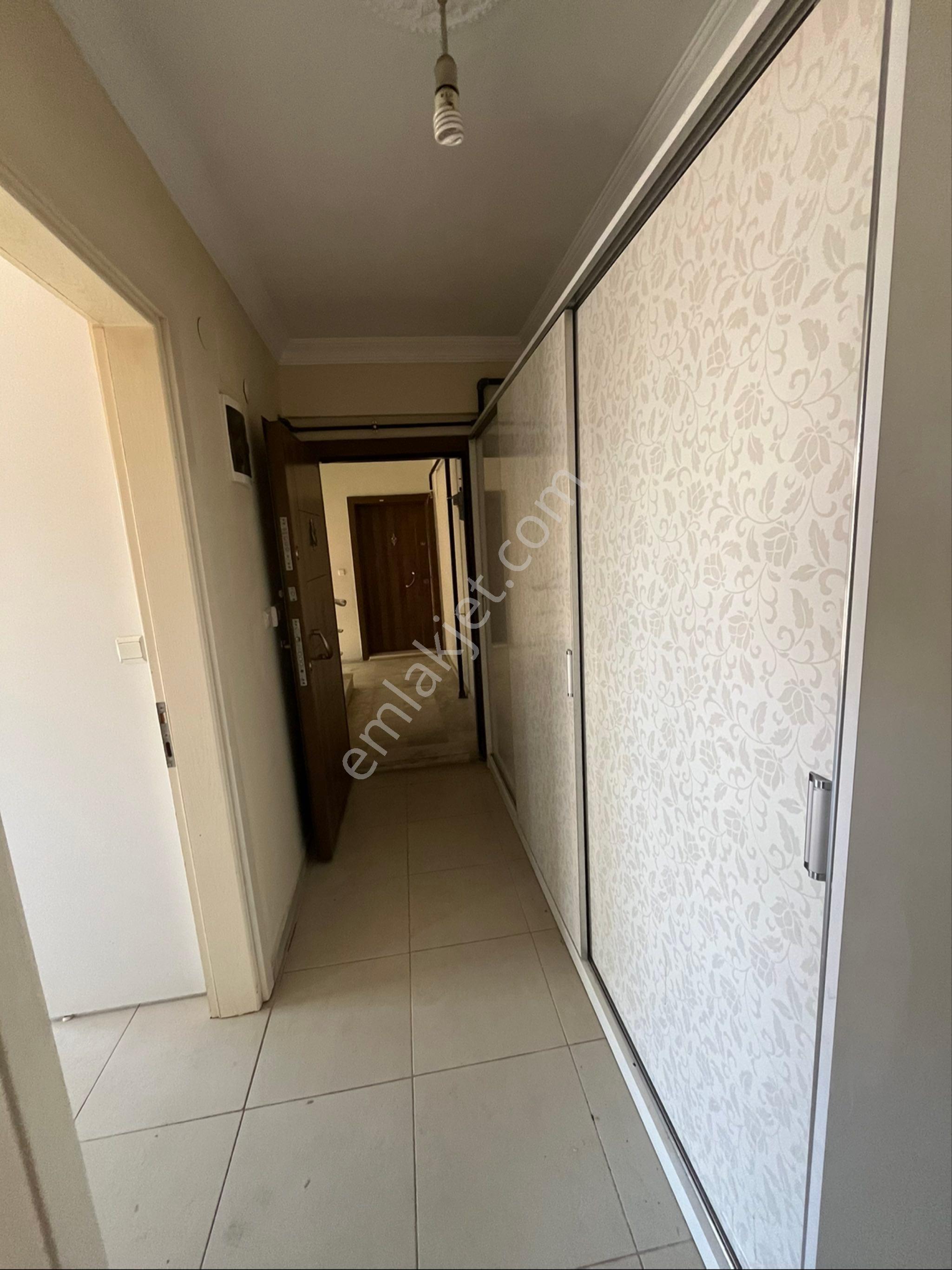 Miray Emlaktan Yeşilmahallede Doğalgazlı Kiralık 2+1 Daire - Görsel 32