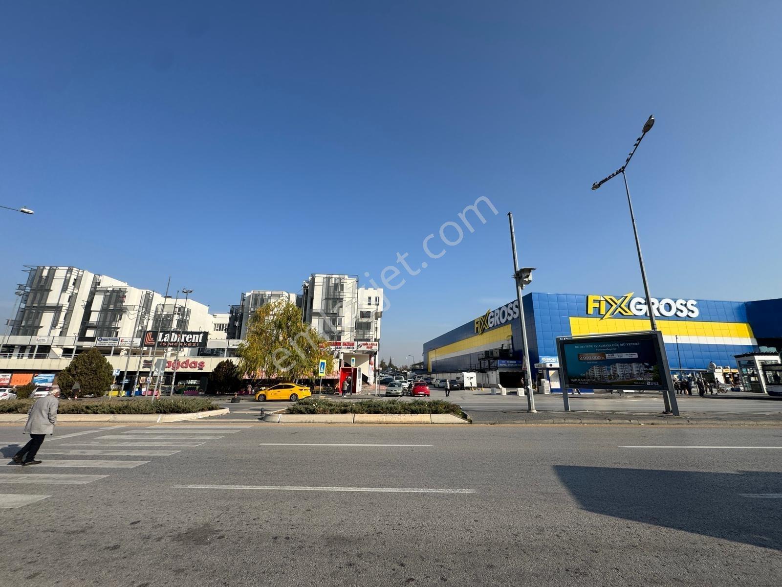 Labirent İş Merkezi'nde 3+1 146 M2 Full Yapılı Ofis - Görsel 8