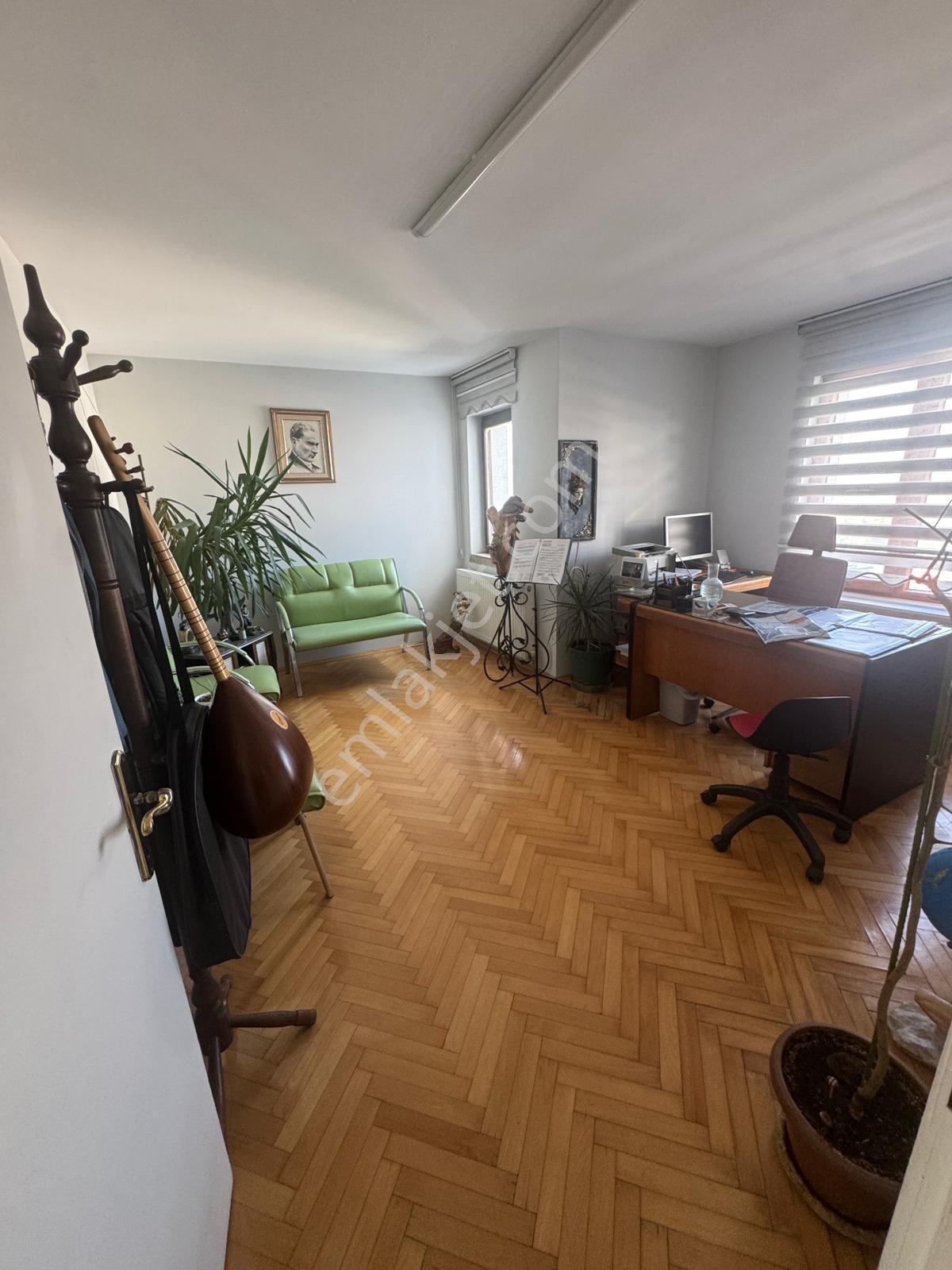 Labirent İş Merkezi'nde 3+1 146 M2 Full Yapılı Ofis - Görsel 2
