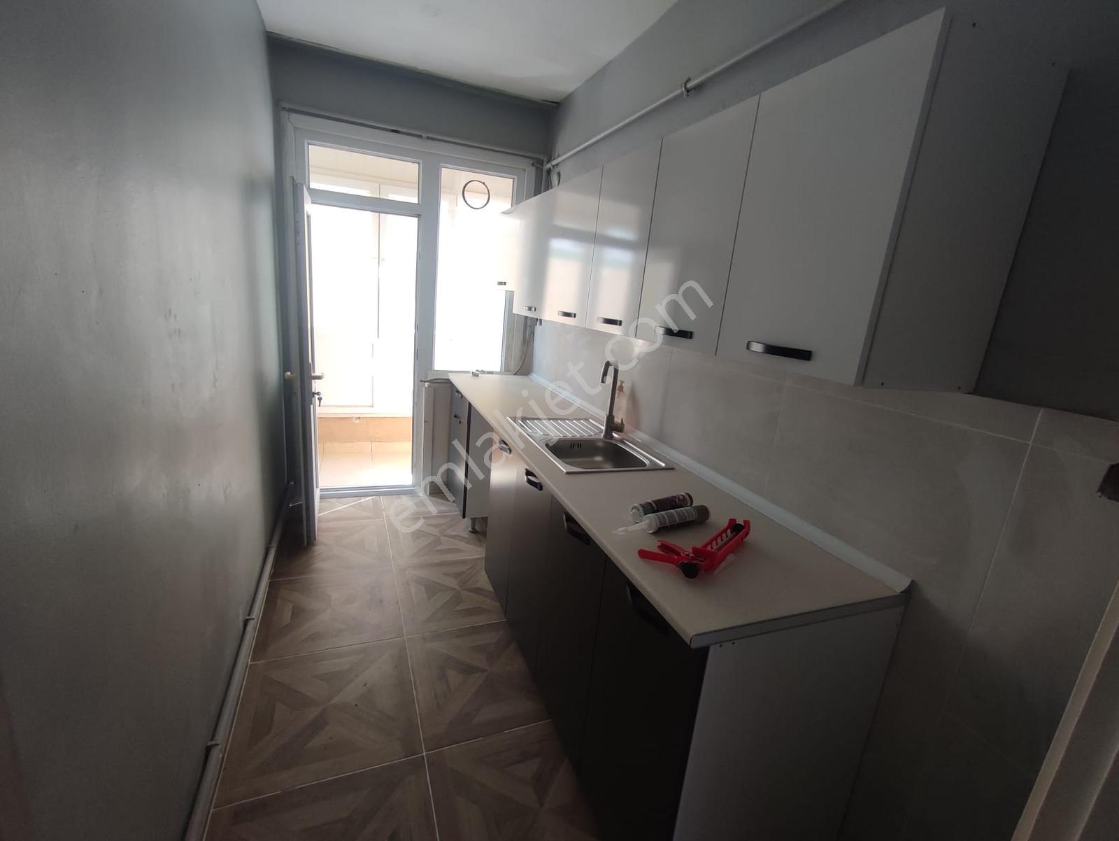 Aydıntepe E5 E Ve Marmaraya Çok Yakın Ara Kat 2+1 Kiralık Daire - Görsel 13