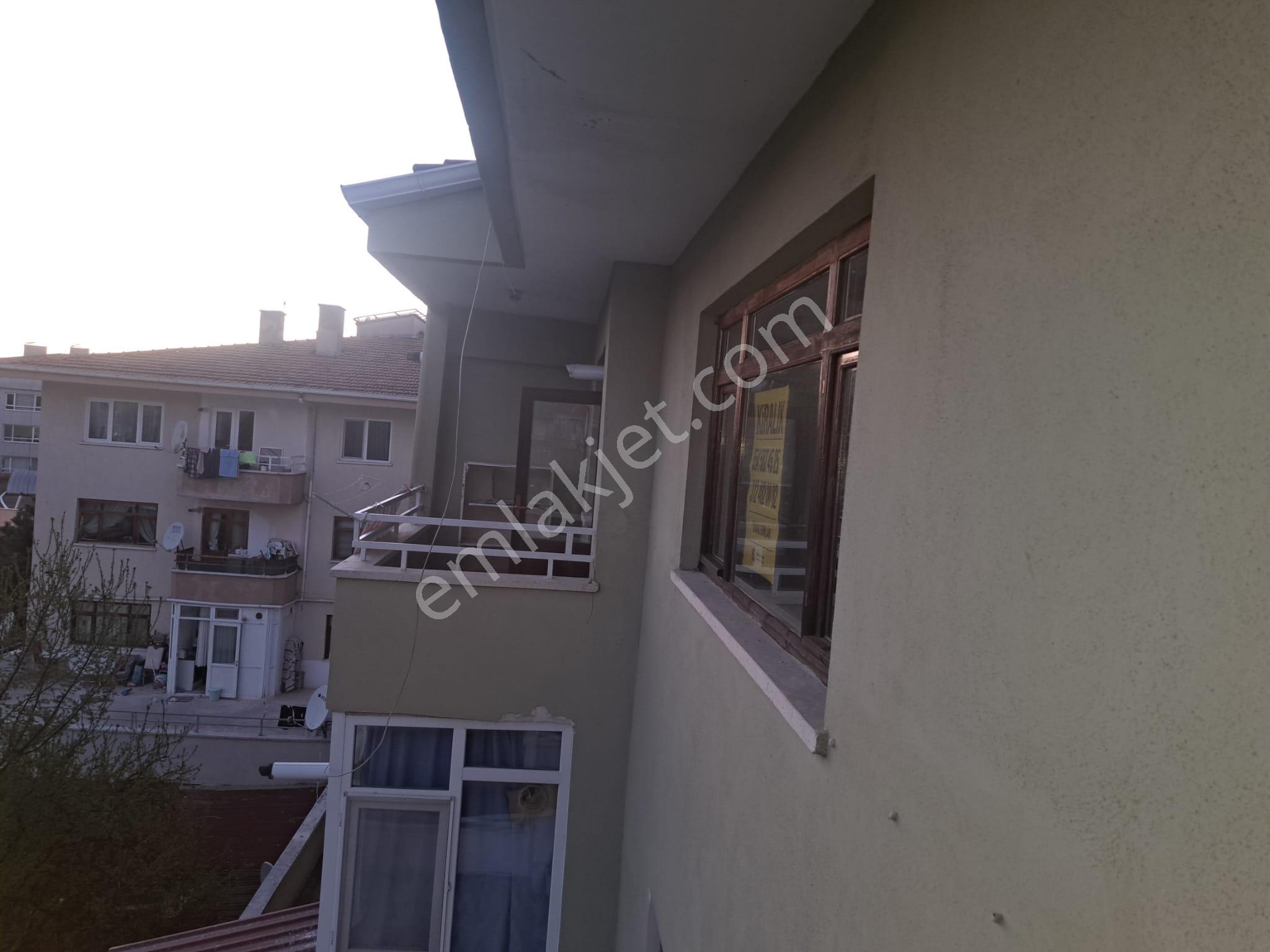 Önaldan Ankara Gölbaşı Bahçelievler Mah. 3+1 Üst Kat Park Manzaralı - Görsel 23
