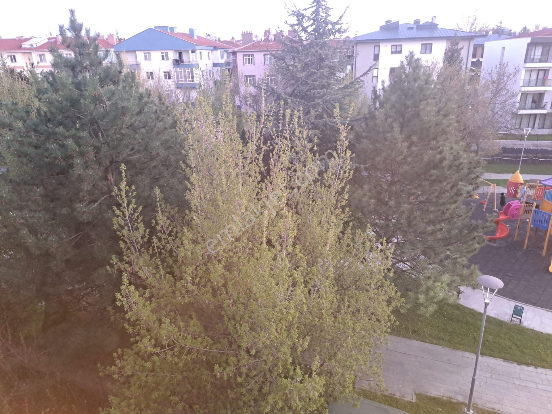 Önaldan Ankara Gölbaşı Bahçelievler Mah. 3+1 Üst Kat Park Manzaralı - Görsel 25