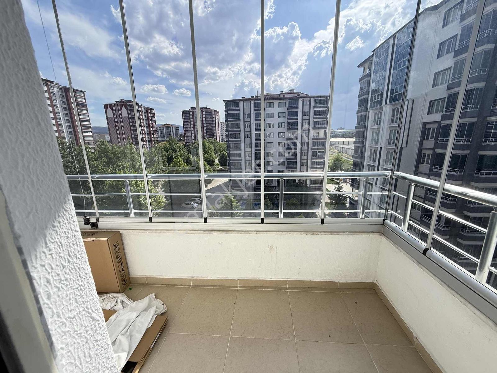 Turanlardan...bostanbaşında Temiz Sitede 3+1 Kiralık Daire - Görsel 10