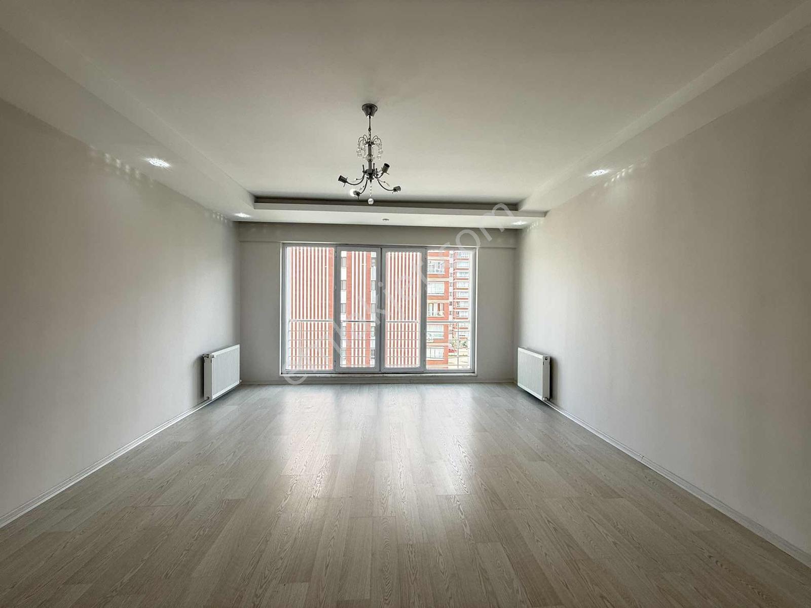 Turanlardan...bostanbaşında Temiz Sitede 3+1 Kiralık Daire - Görsel 6