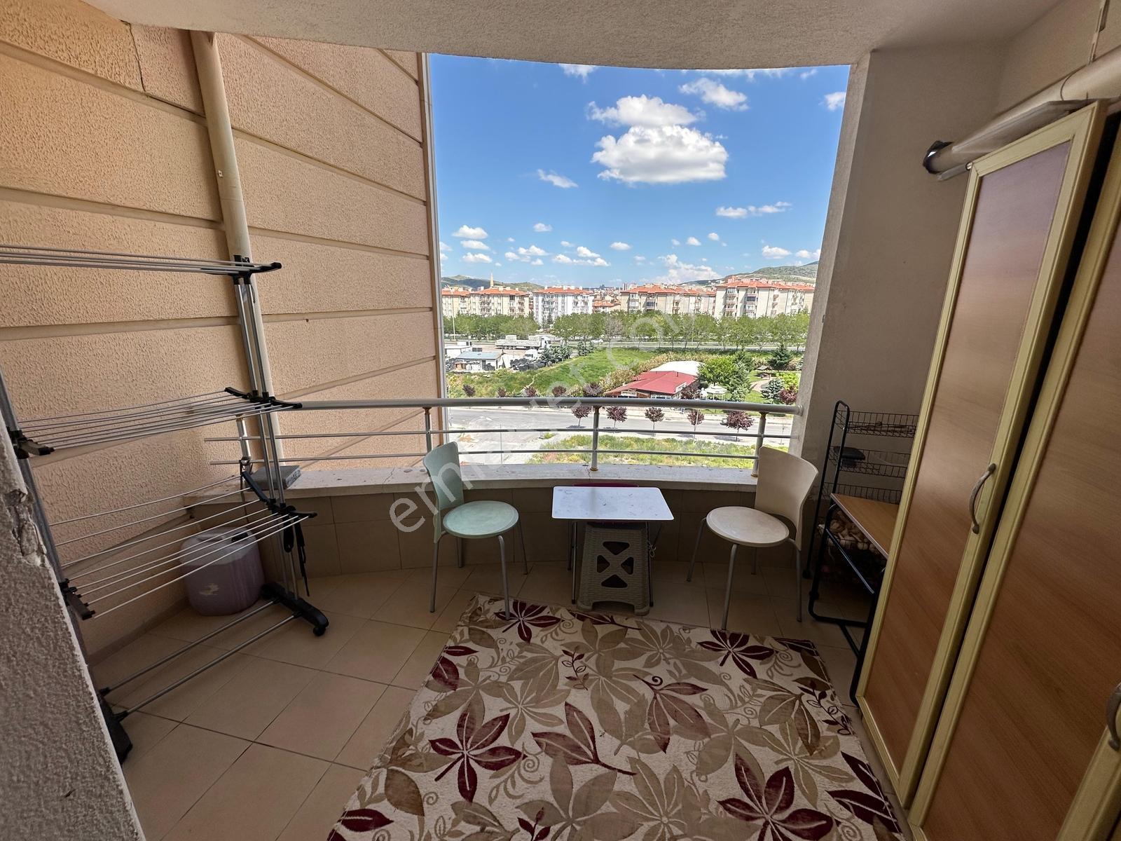 Cevherdudayev Mah.de 170 M² Satılık 3+1 Geniş Daire - Görsel 23