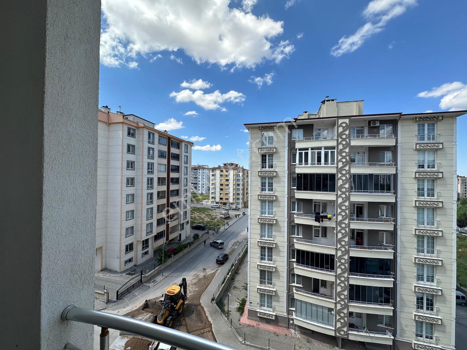 Cevherdudayev Mah.de 170 M² Satılık 3+1 Geniş Daire - Görsel 26