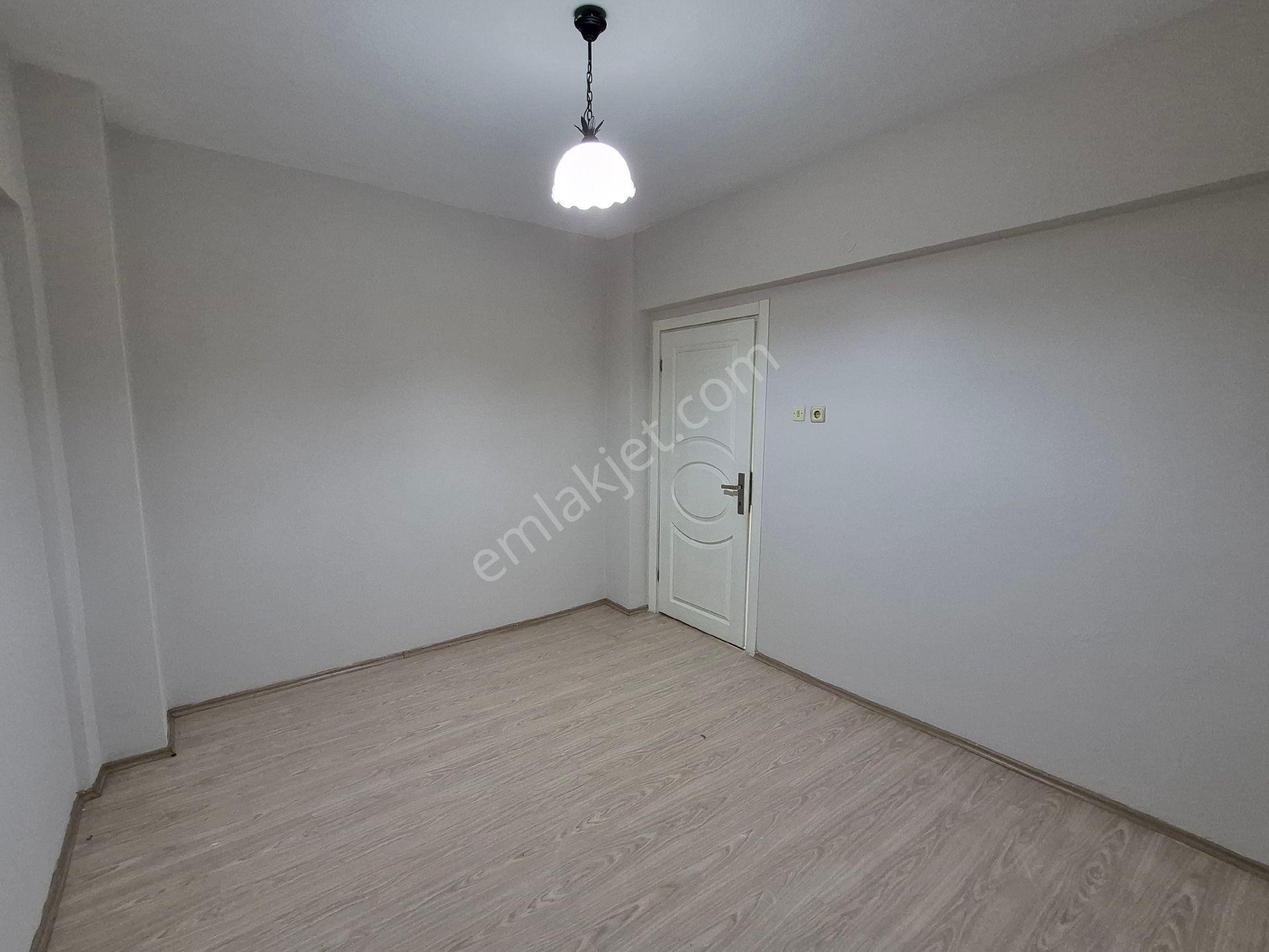 Ege Emlaktan Merkez Fevziçakmak Mah.geniş 3+1 Kiralık Daire - Görsel 8