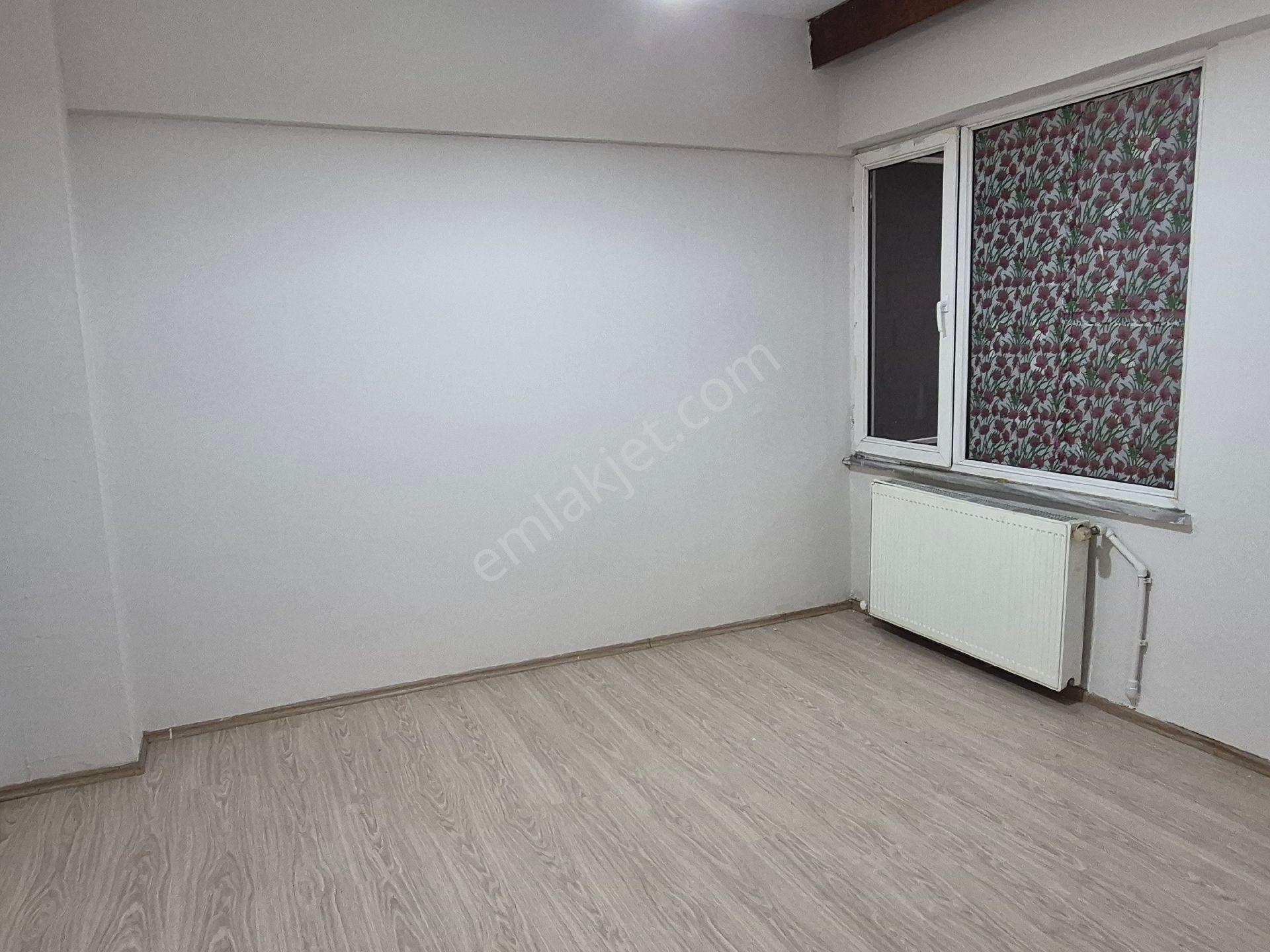 Ege Emlaktan Merkez Fevziçakmak Mah.geniş 3+1 Kiralık Daire - Görsel 4