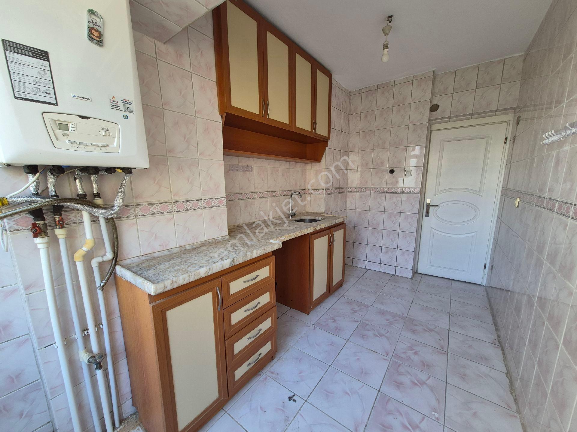 Ege Emlaktan Merkez Fevziçakmak Mah.geniş 3+1 Kiralık Daire - Görsel 21