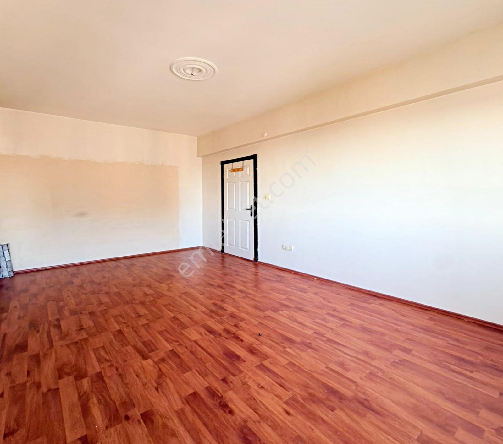Barış Mahallesi Kat Mülkiyetli Nokta Blok 3+1 Acil Satılık Daire - Görsel 24