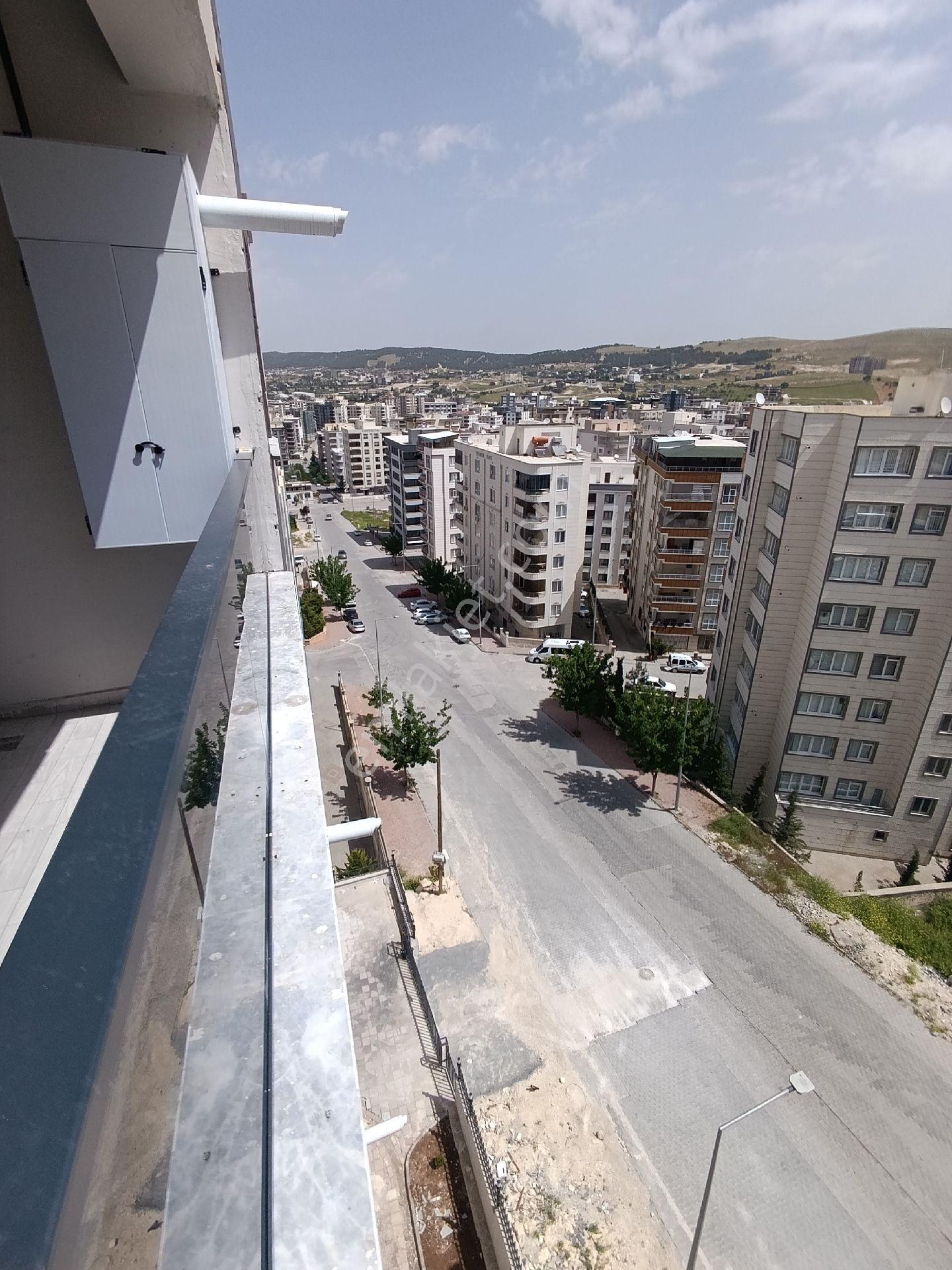 Sahibinden Tamamen Sıfır Luks Eşya Hiç Kullanılmadı L - Görsel 8