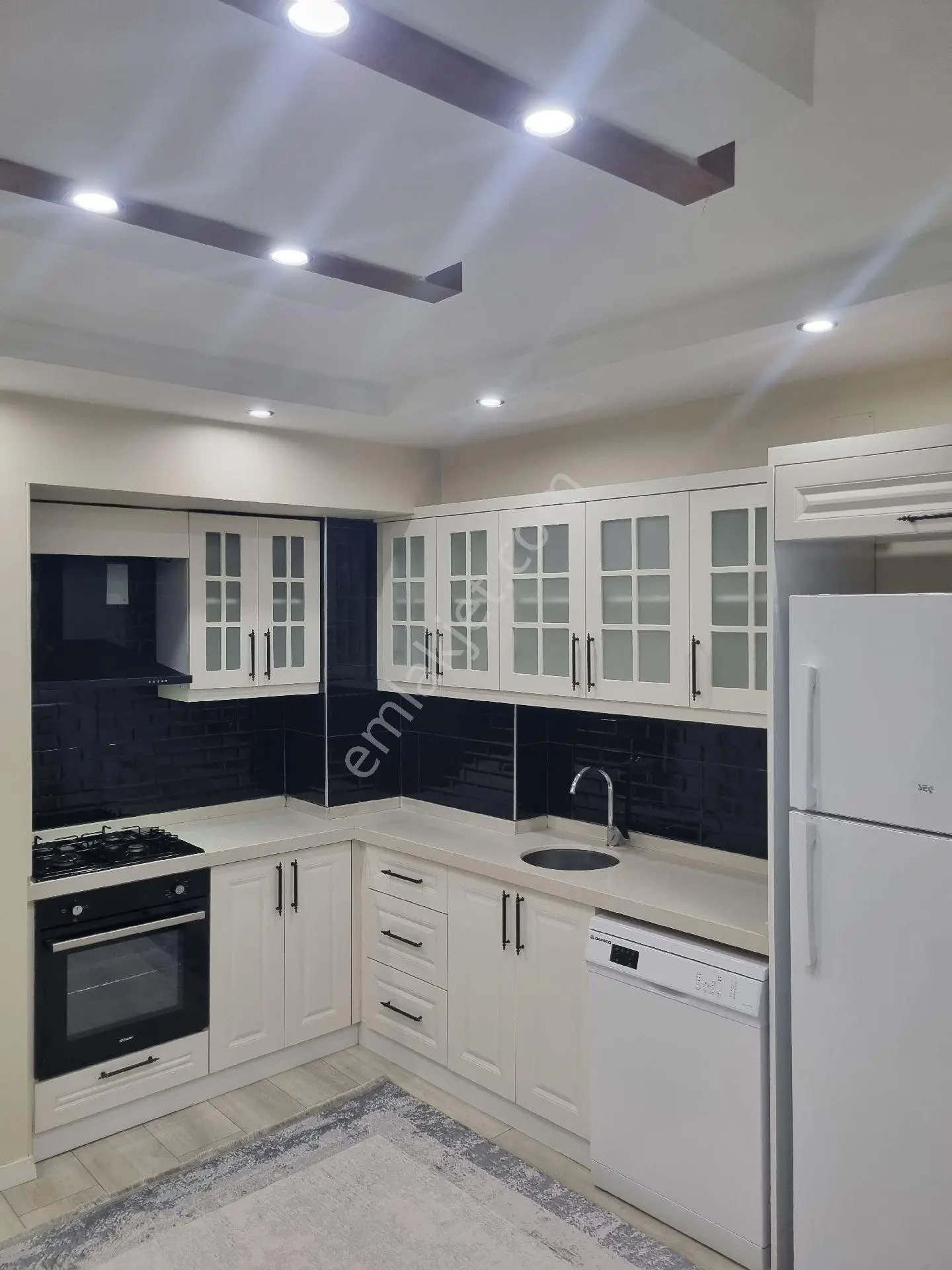 Sahibinden Kiralık Ultra Lüks Eşyalı Darie - Görsel 4
