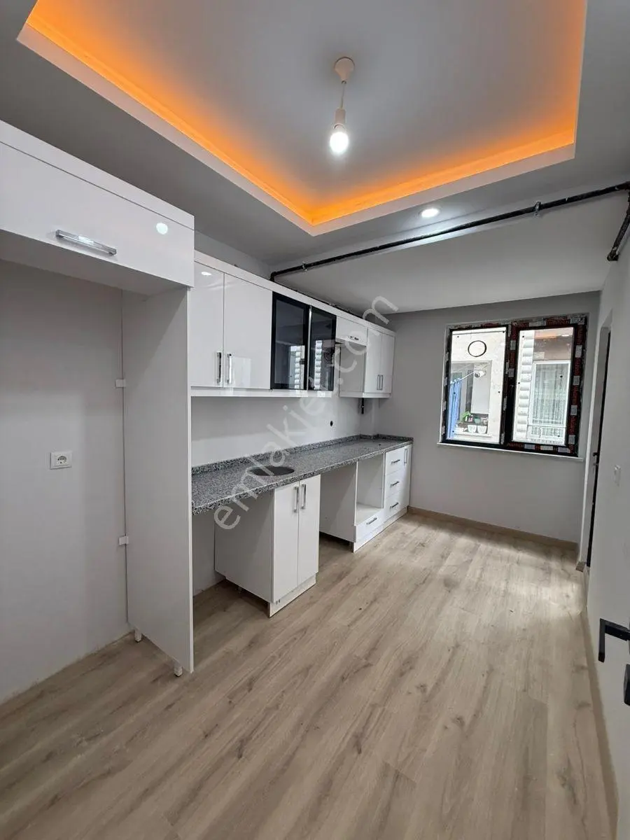 Dilek Yapı'dan 2+1 Ara Kat Sıfır Lüks Daire Acilll Satılık - Görsel 2