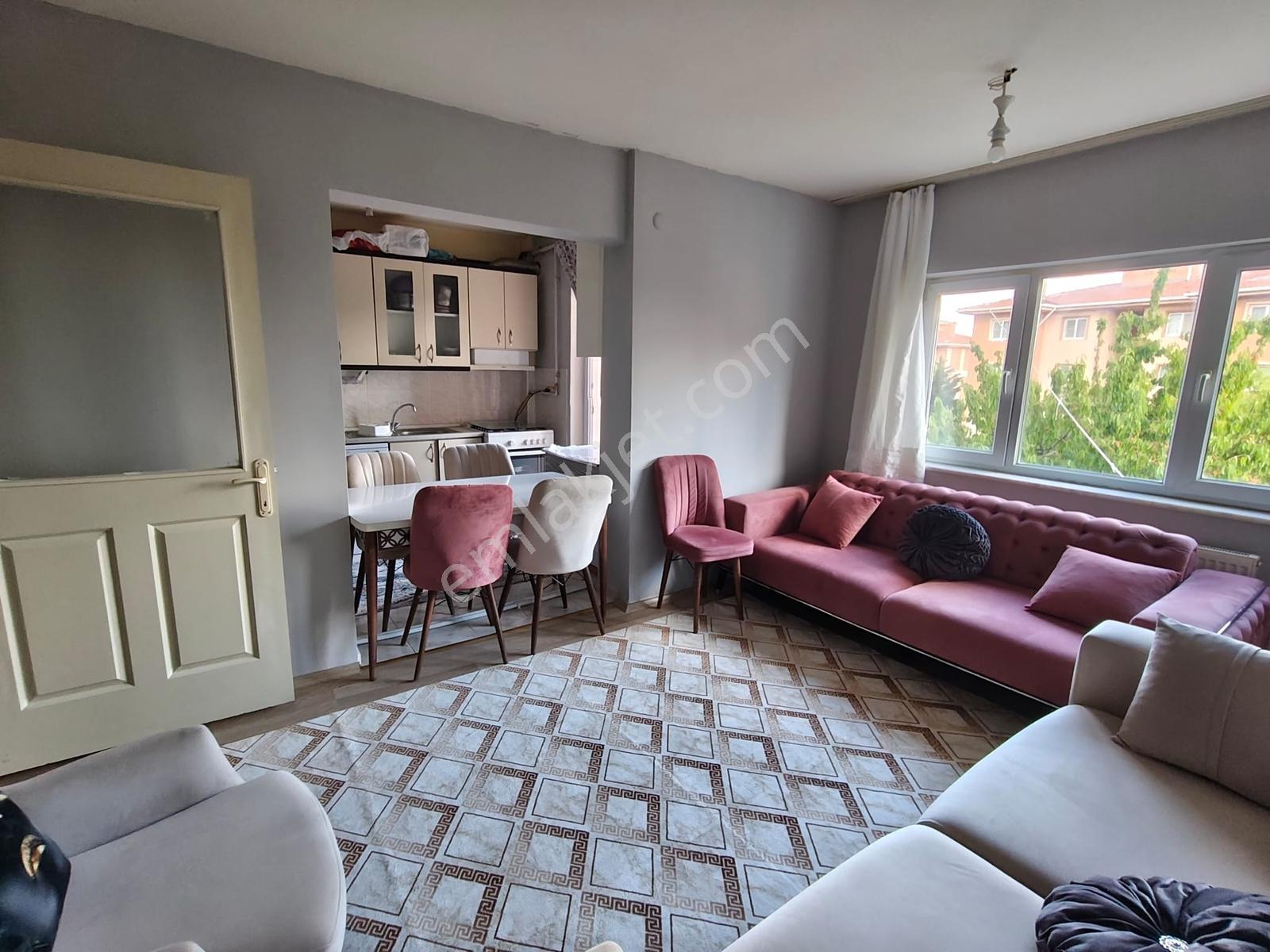 Bor Tokide Şok Market Yanı Full Eşyalı 1+1 Kiralık Daire - Görsel 17