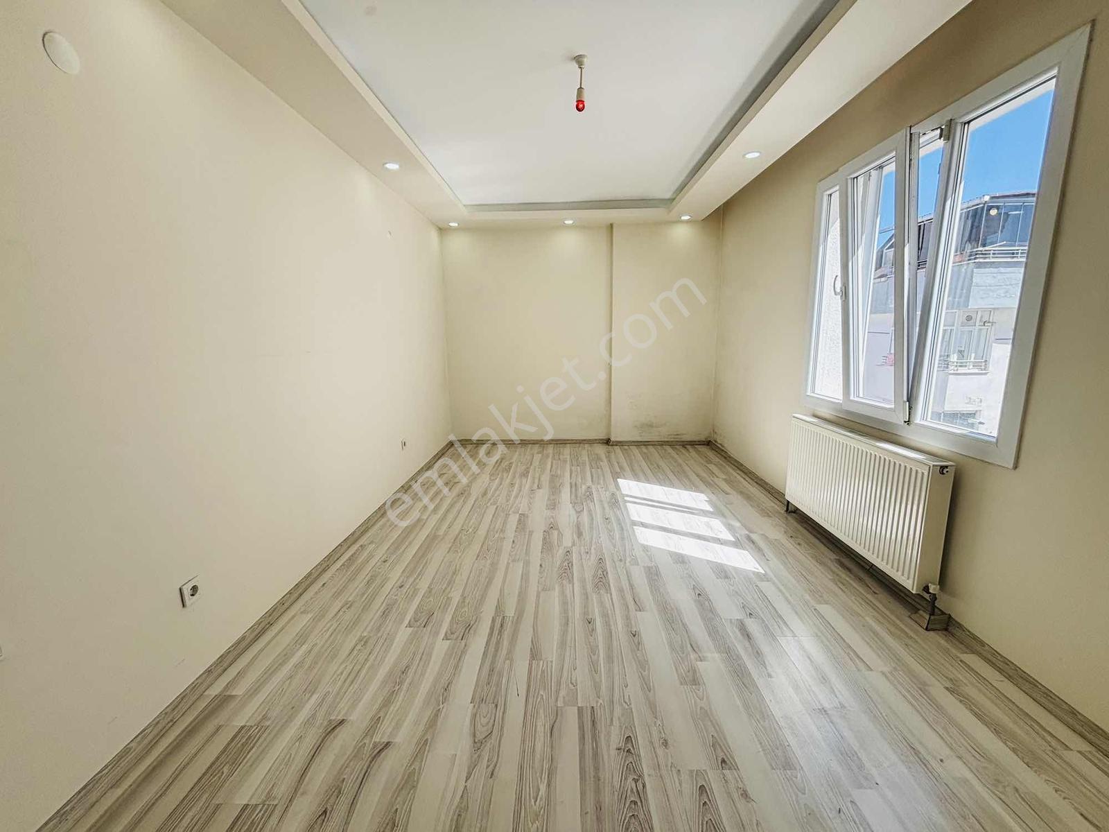 Güven'den Barbaros Caddesi Üstünde Okula Komşu Kiralık 3+1 - Görsel 15