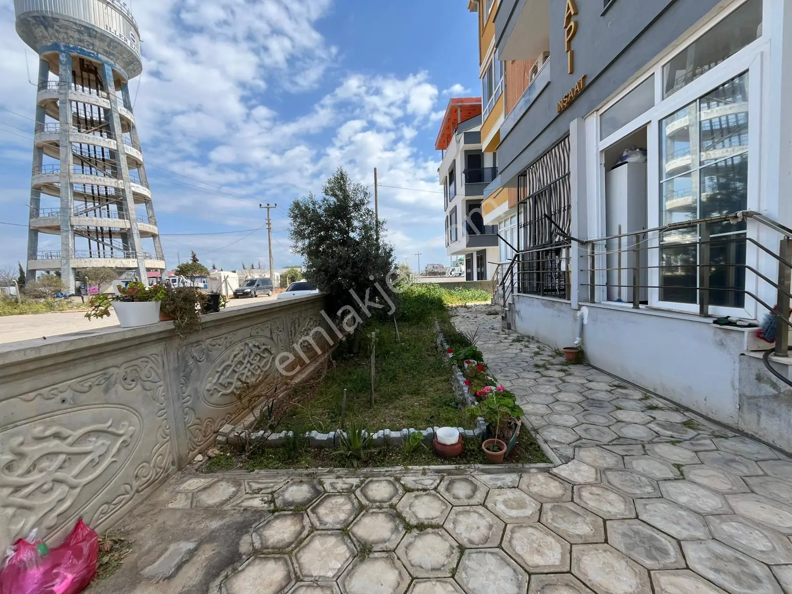Didim Merkezde Satılık 1+1 Müstakil Girişli Yeni Daire - Görsel 4