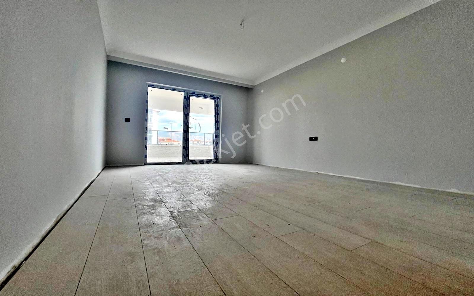 Yenikent Emlak'tan Geniş 3+1 Süper Lüks Site Dairesi - Görsel 38