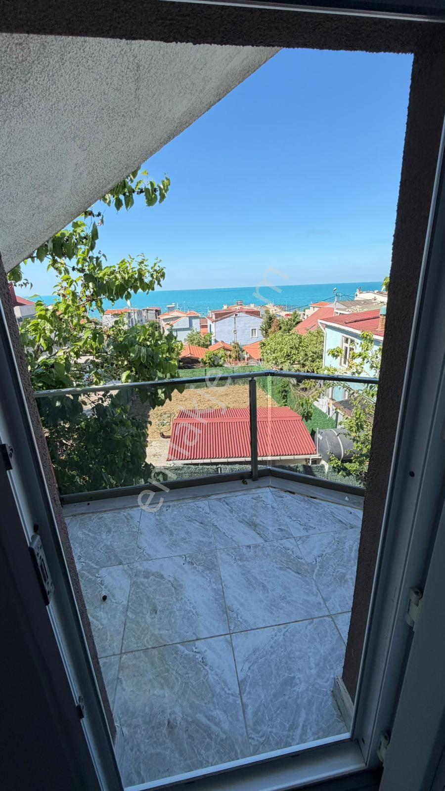 Arnavutköy Karaburun Sahilin Dibinde 3 Katlı Villa - Görsel 23