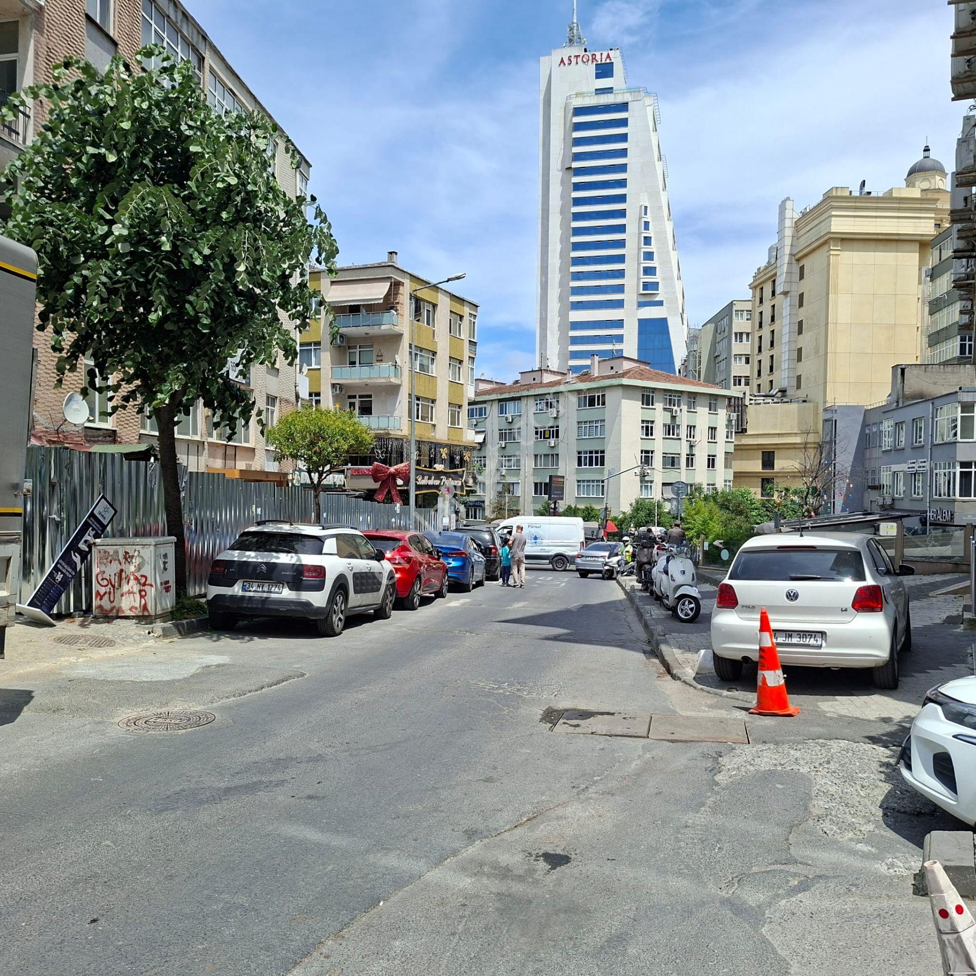 Şişli Mecidiyeköy Yeni Bina 1+1 Eşyalı Kiralık Daire - Görsel 31