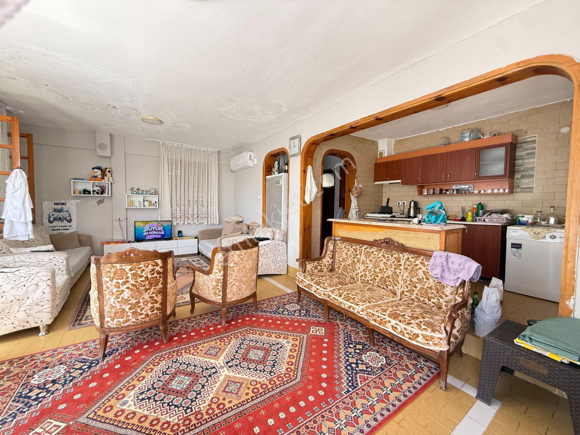 Seferihisar Dooğanbey'de Satılık Tek Müstakil Geniş Bahçeli Denize 50m Villa - Görsel 17