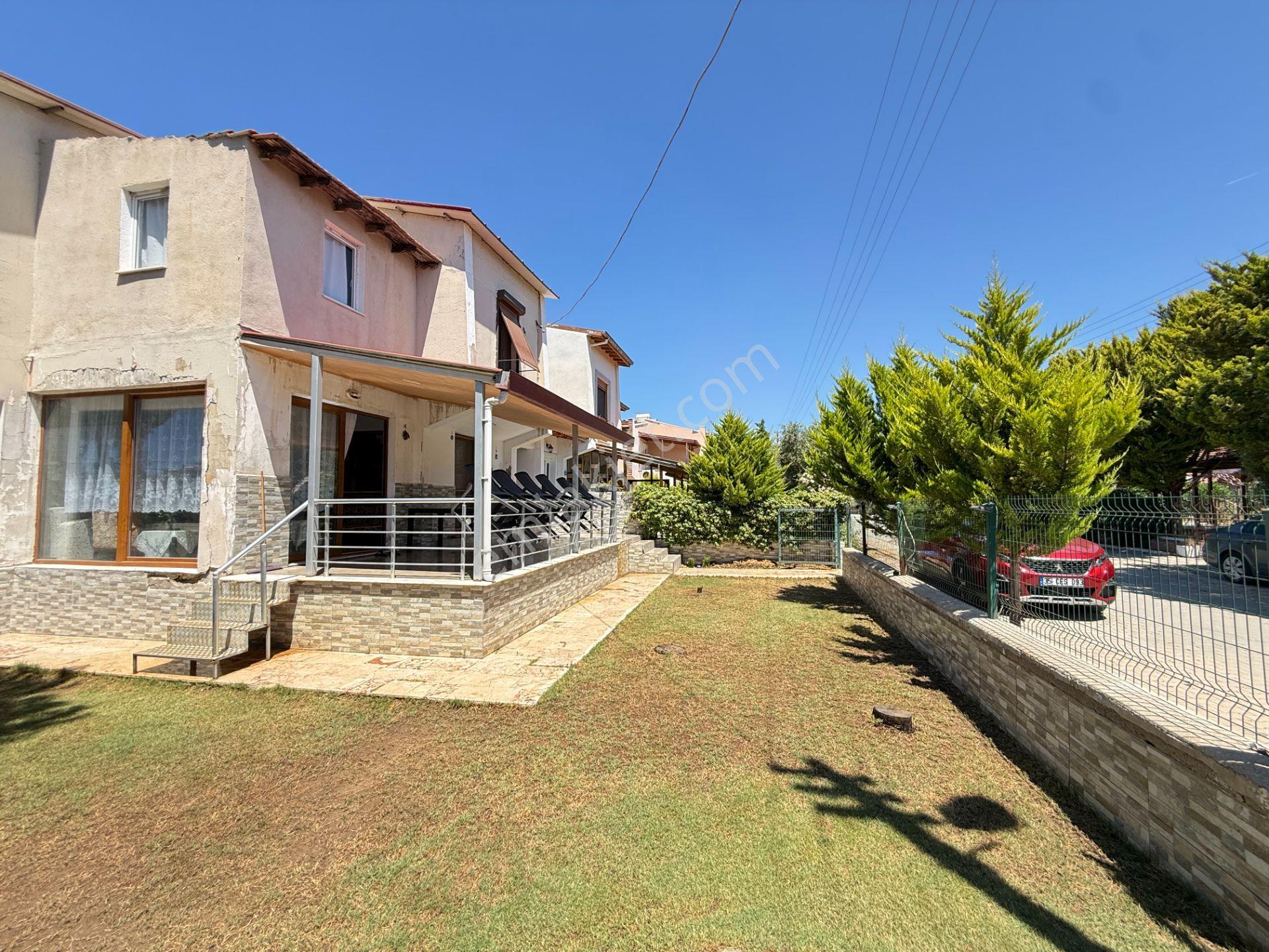 Seferihisar Dooğanbey'de Satılık Tek Müstakil Geniş Bahçeli Denize 50m Villa - Görsel 11