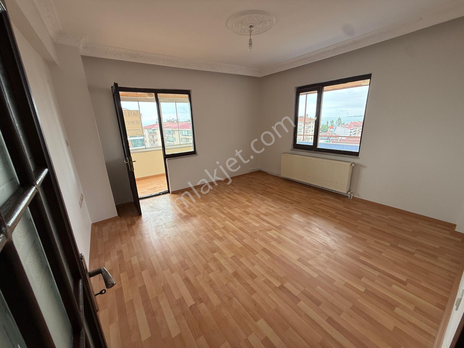 Trabzon Akçaabat Söğütlü'de Satılık Daire - Görsel 7
