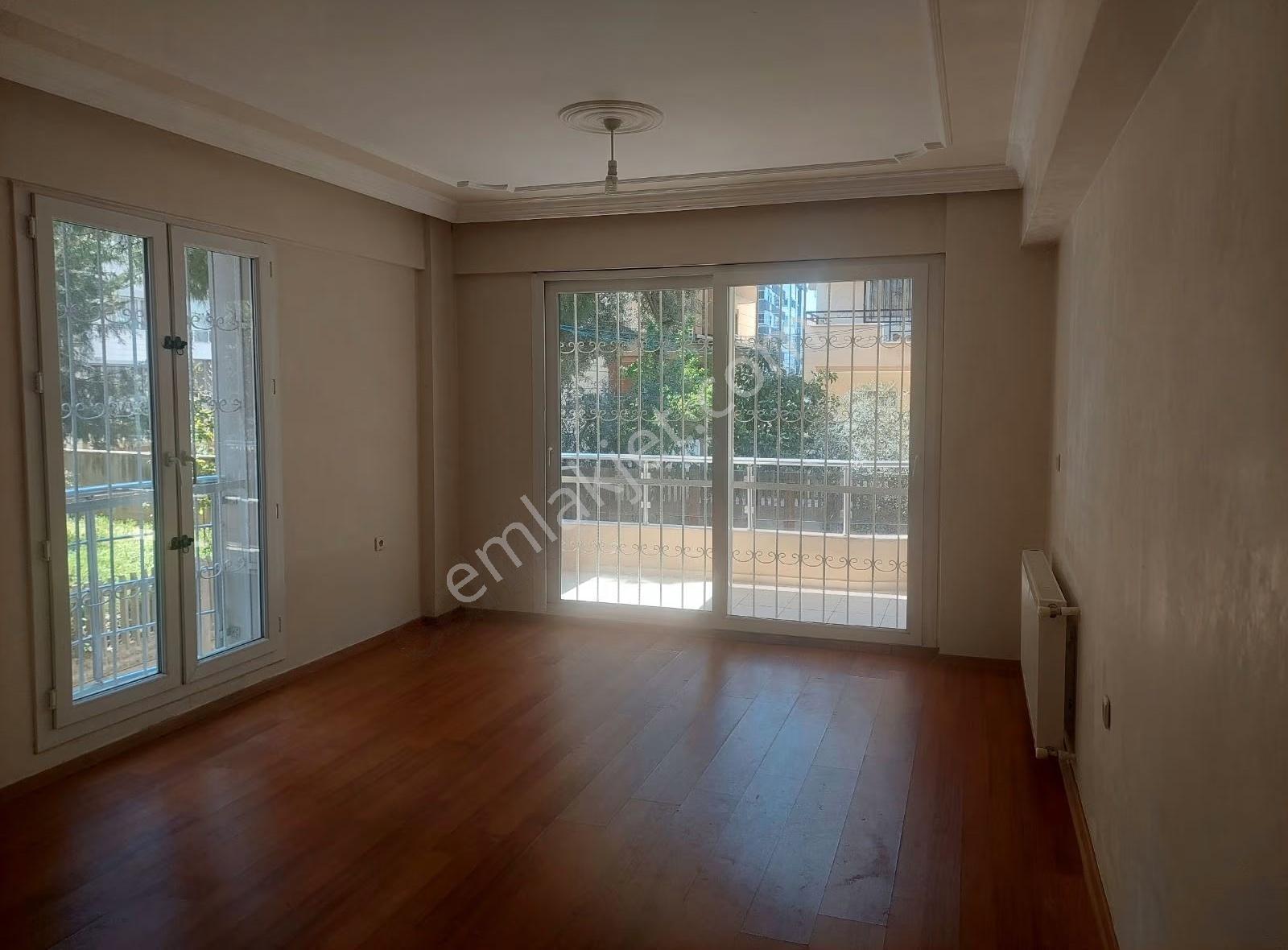 Gazi Mah.de 3+1 130 M2 Karanlk Odası Olmayan Kiralık Daire - Görsel 24