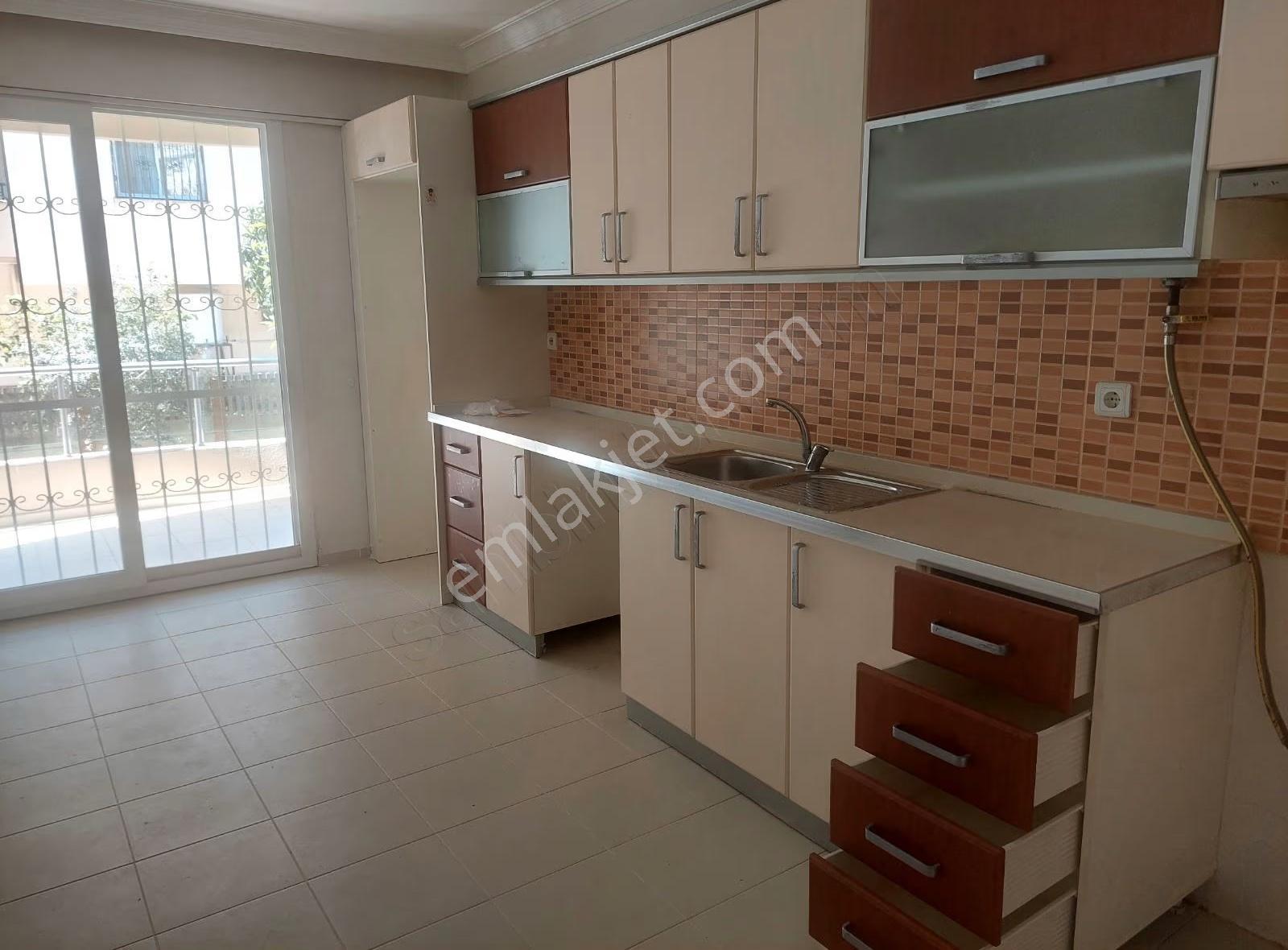 Gazi Mah.de 3+1 130 M2 Karanlk Odası Olmayan Kiralık Daire - Görsel 21