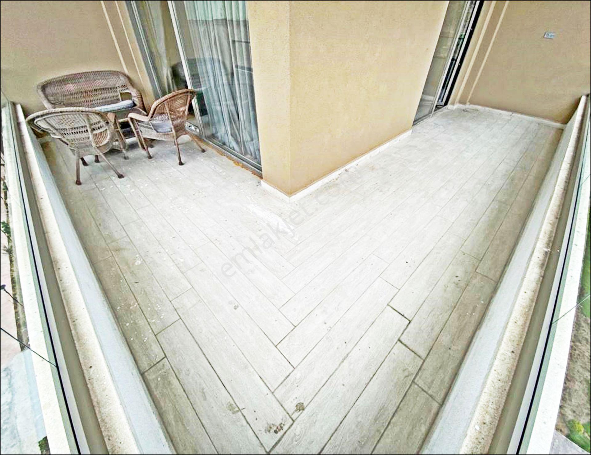 Gold Emlaktan Prestijli Bir Yaşam Güvenlikli Havuzlu Lüks Sitede Kiralık 4+1 - Görsel 27