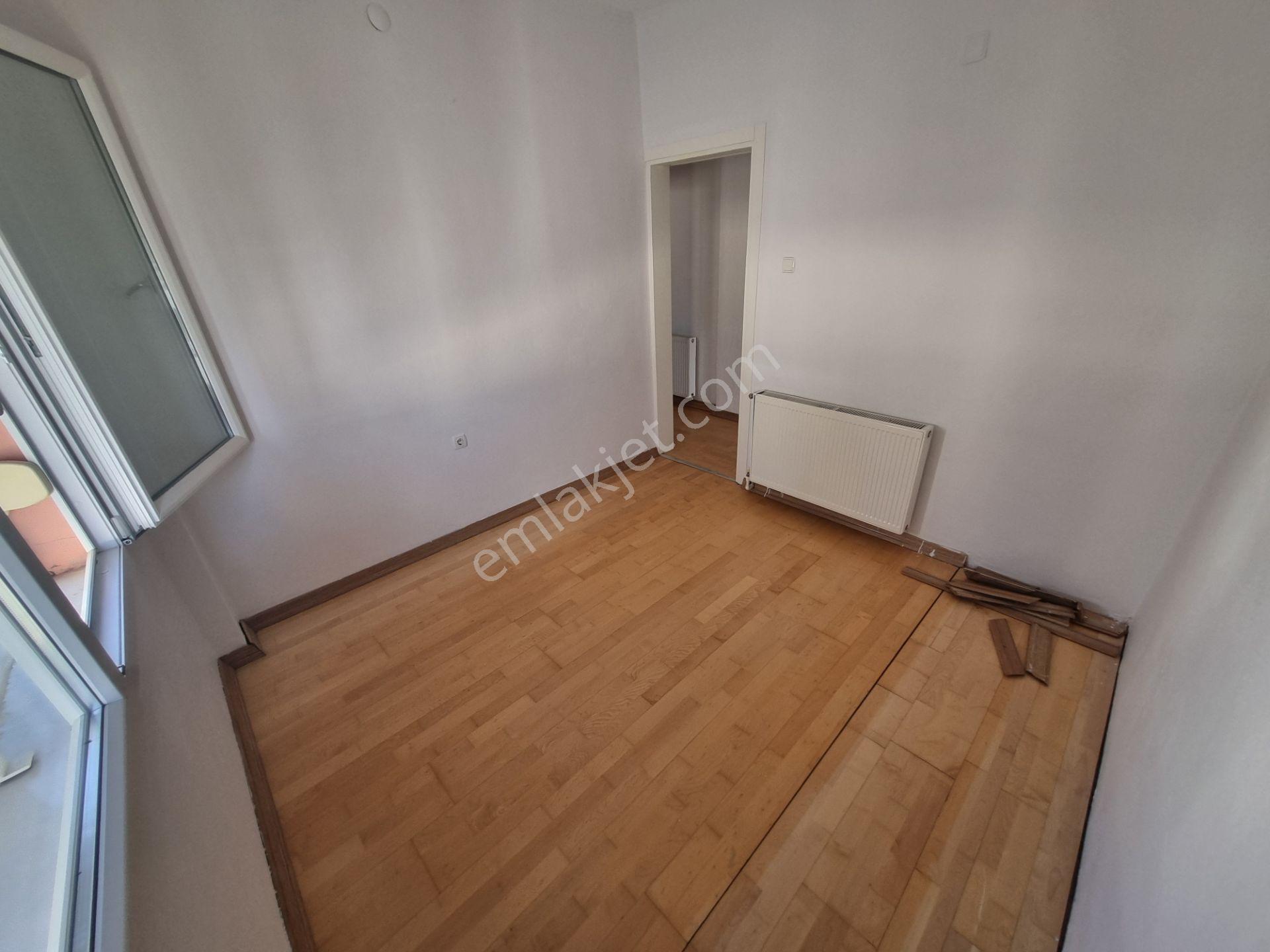 Bostanlı Takev & 3m Migros Yanı 3 Cepheli Kiralık 3+1 Daire - Görsel 27